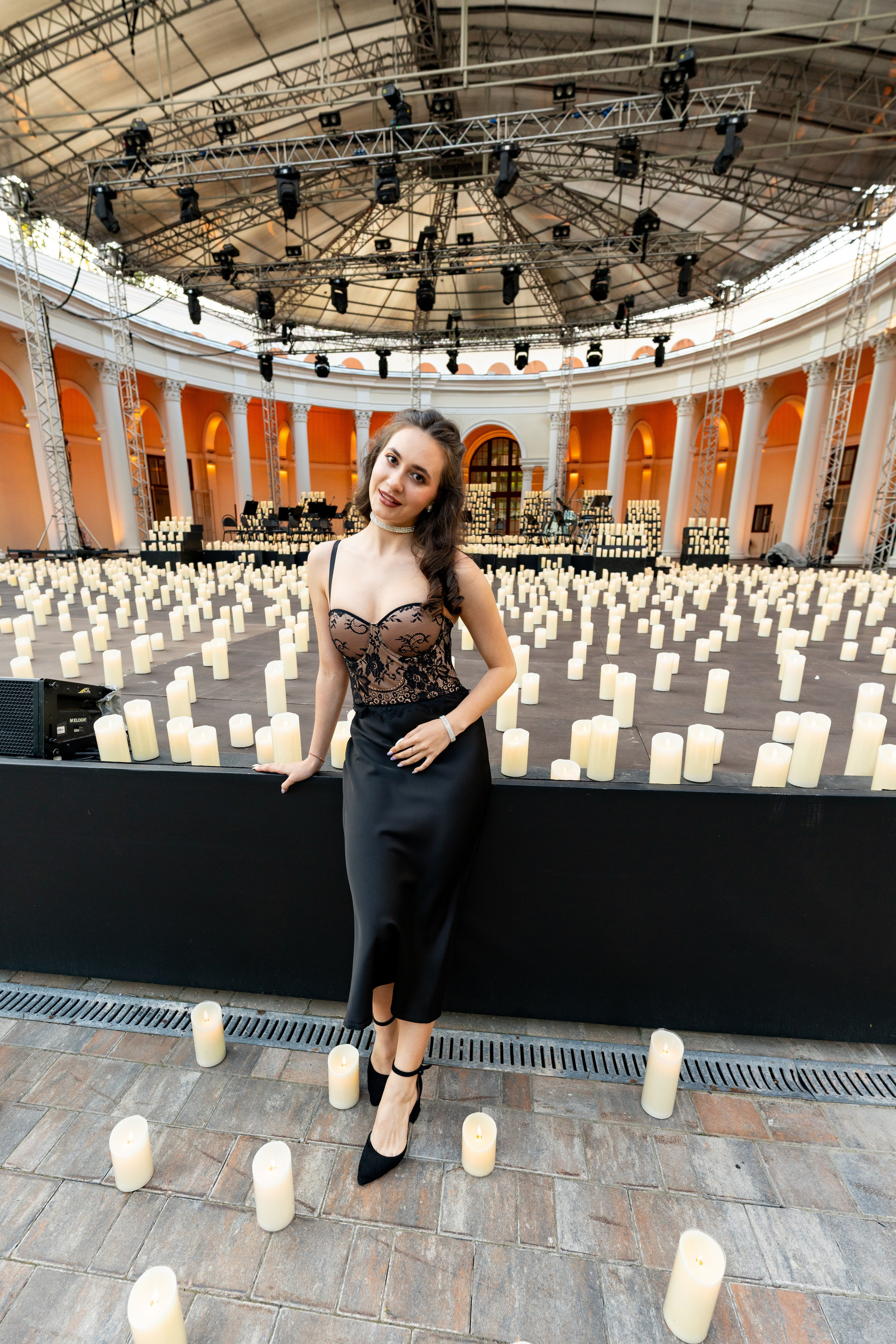 Симфонический оркестр Lumisfera при свечах. Фотограф Никита Комаров