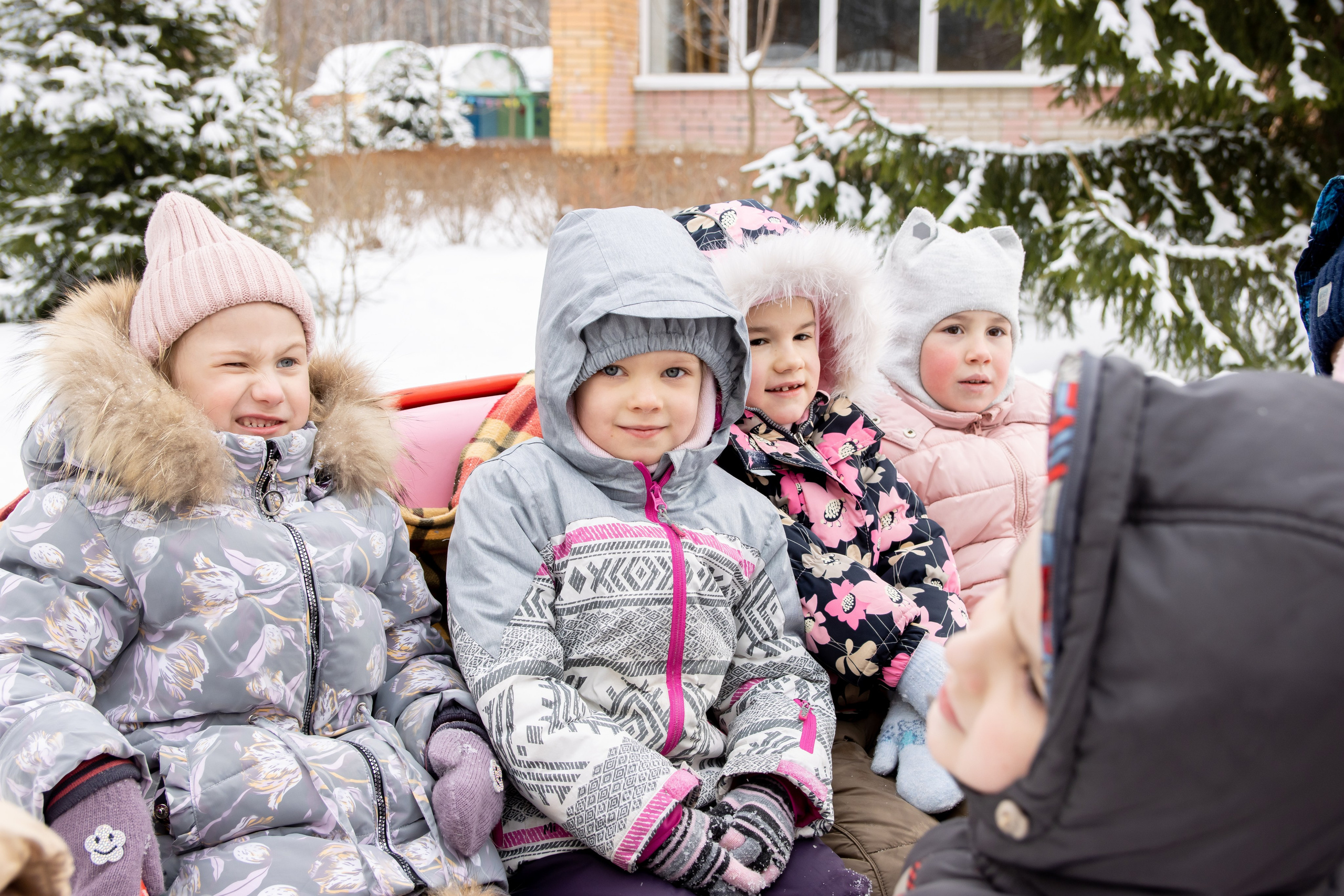 Съемки жизни в детском саду. Выпускные альбомы в Обнинске