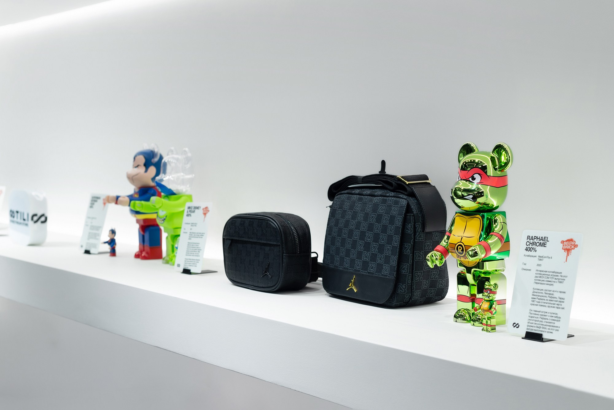 STILI магазин спортивной одежды. Фотограф Сергей Сергеев