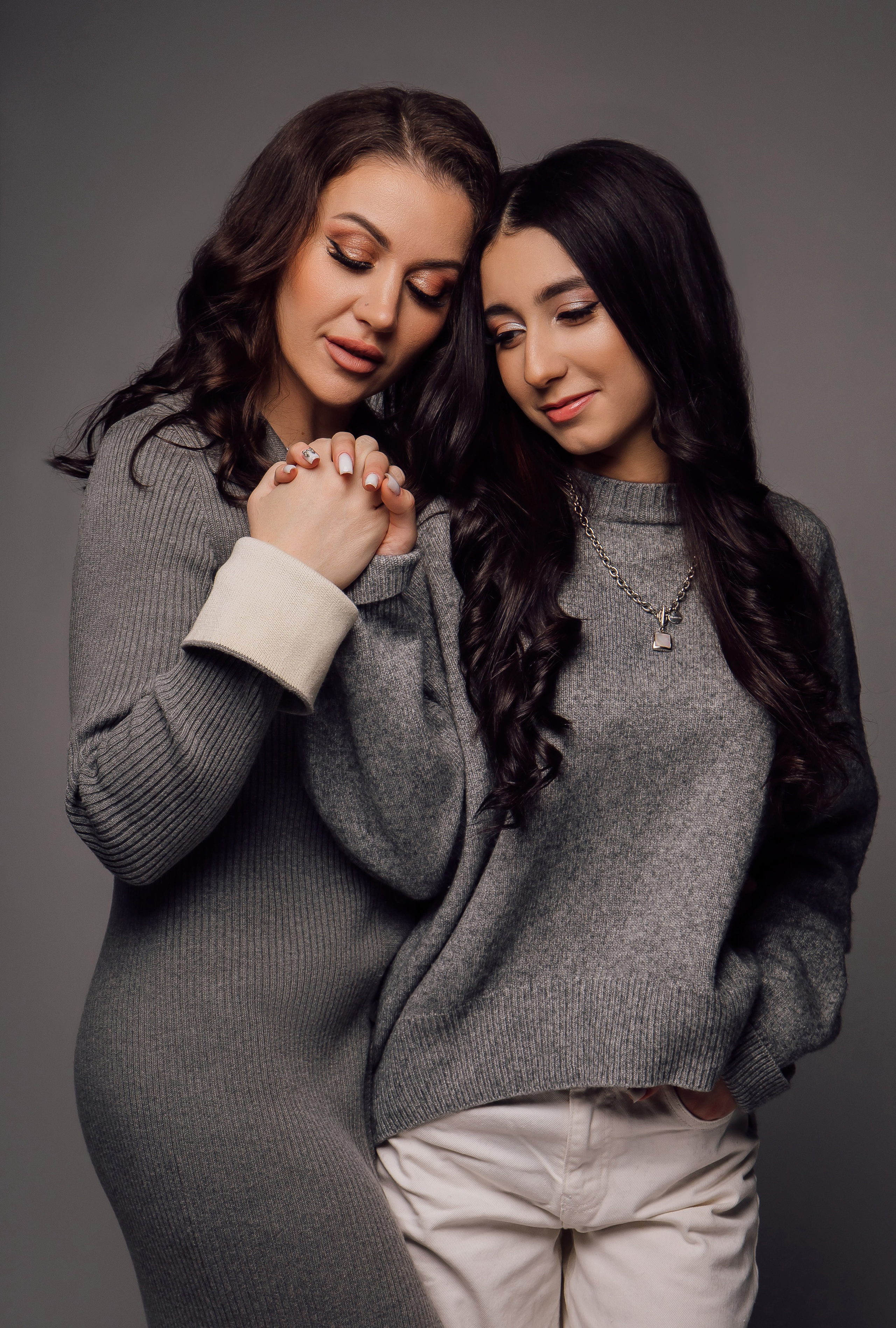 Катя и Лэйла