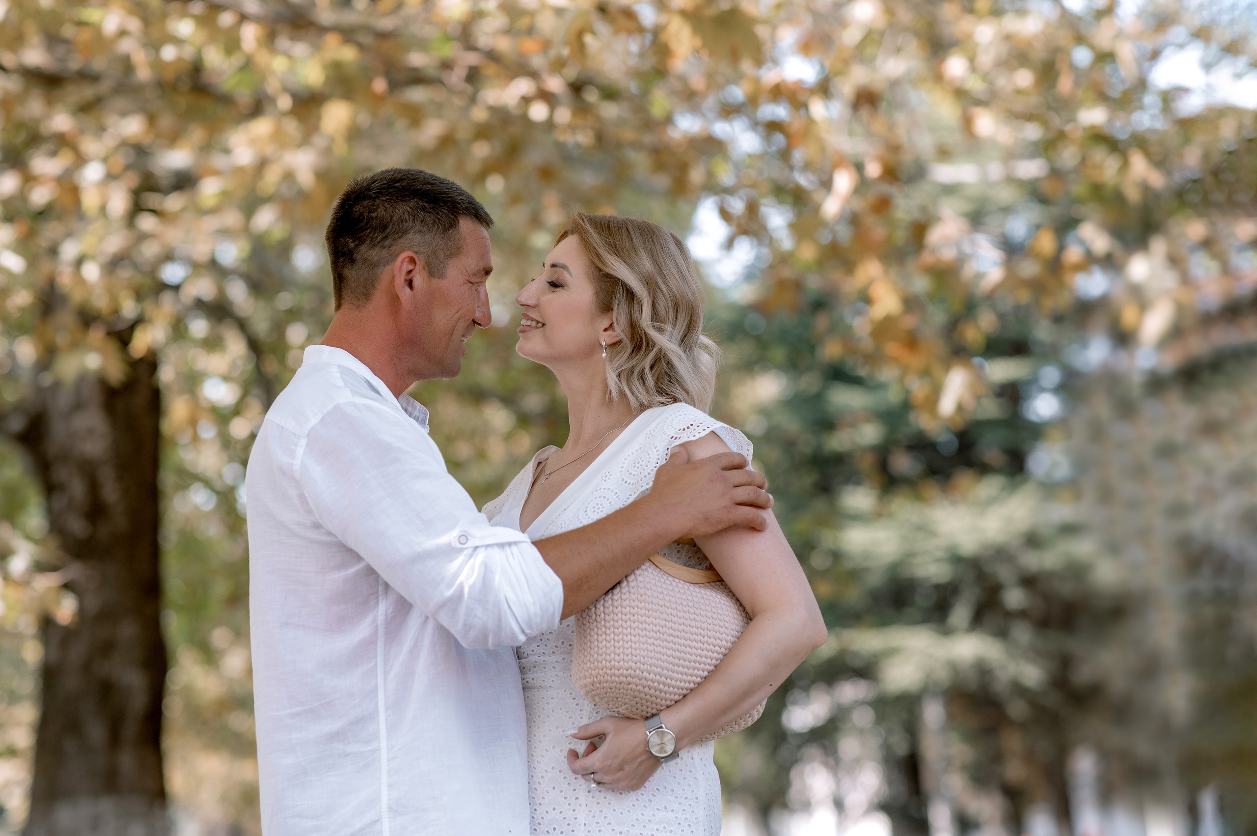 Выездные фотосессии. Съемка для влюбленных. Фотограф-стилист Крым Прокат одежды в Крыму. Фотосессии в Крыму