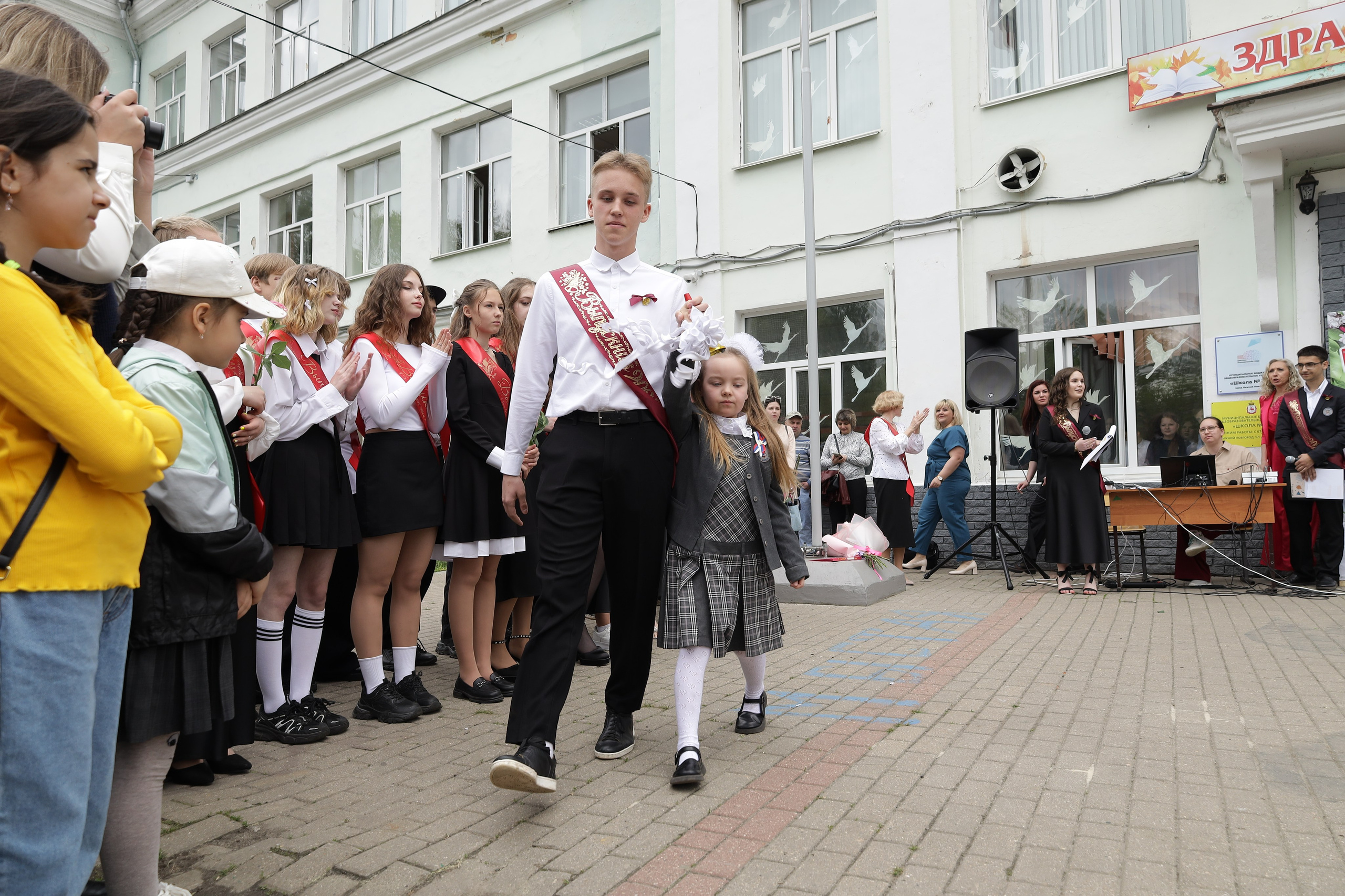 Последний звонок. Фотограф Надршина Лилия