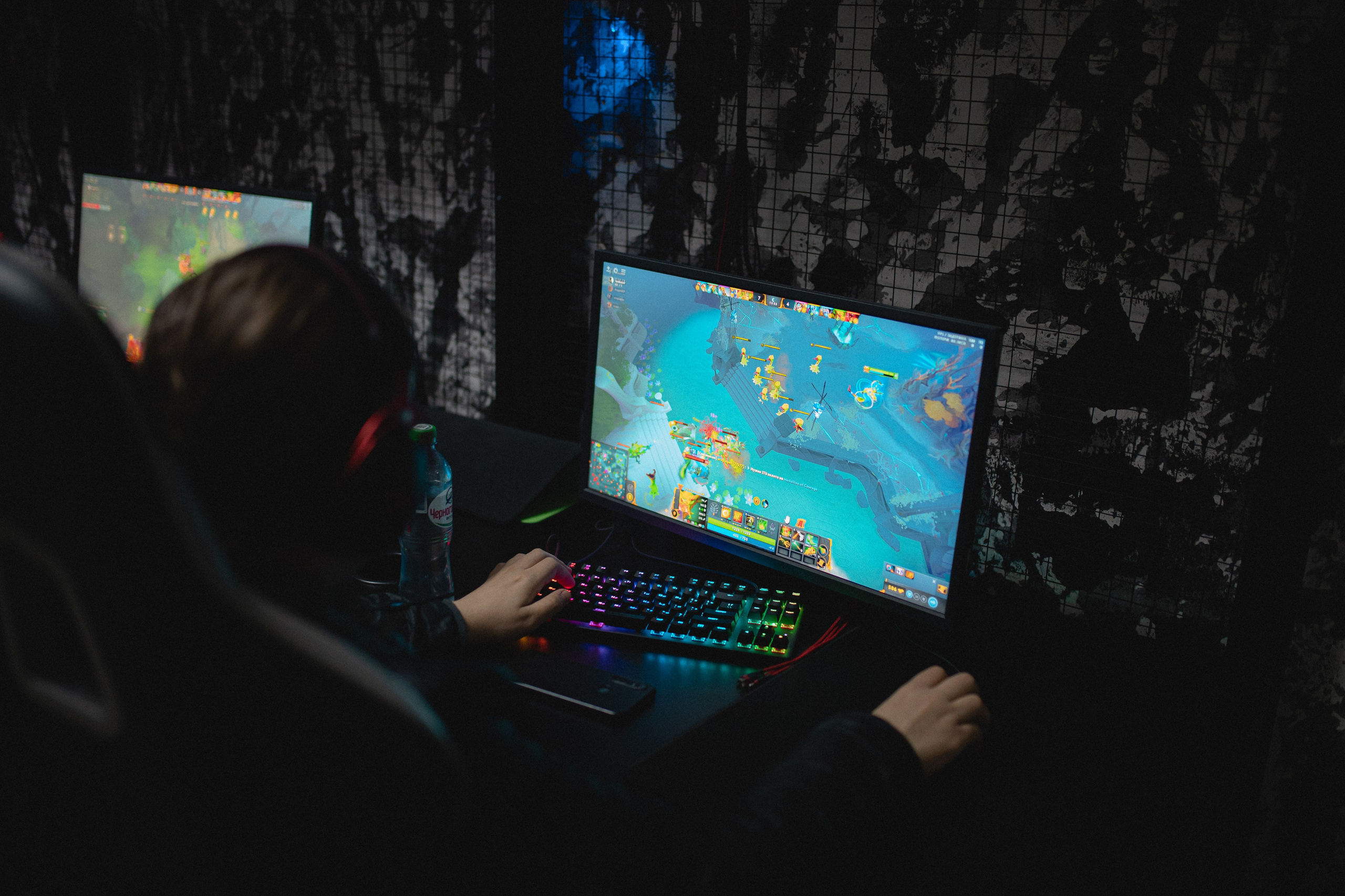 Кибертурнир ОКВО 2023. Портретный и репортажный фотограф в Воронеже: Анастасия Пузикова