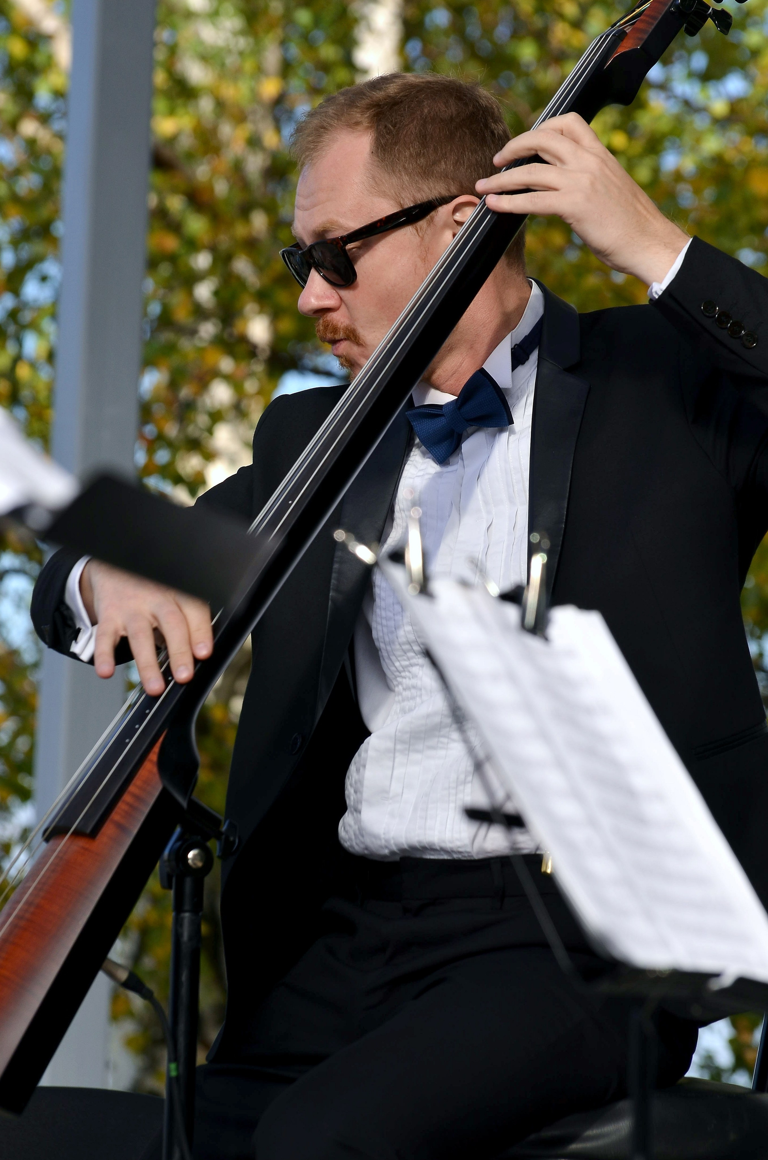 Евгений Дятлов. ФОТОГРАФ ВАШИХ МЕРОПРИЯТИЙ РЯЗАНЬ СЕРГЕЙ КЛЮЕВ Концертная фотография близка к репортажу и портретной съемке