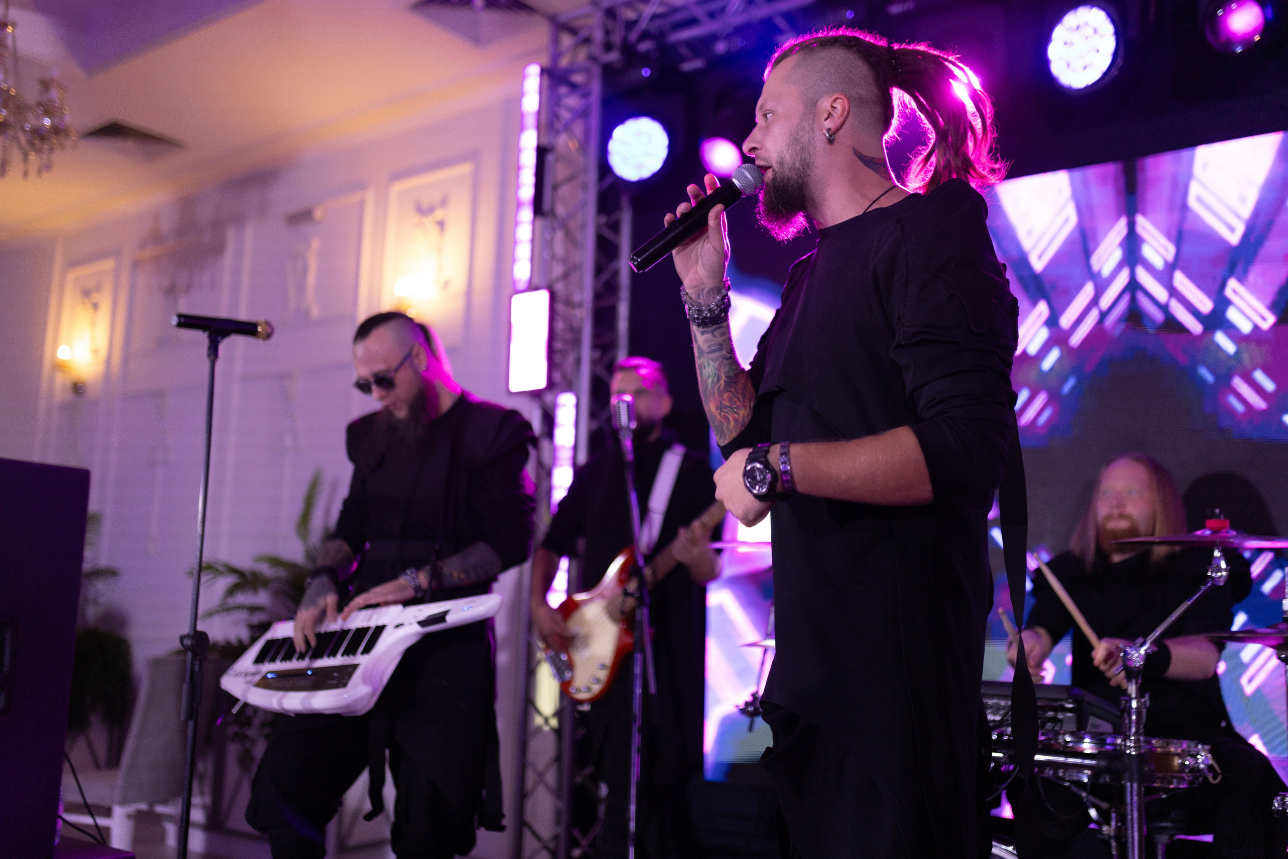 Свадебная фотосессия в Ростове. Свадебный организатор в Ростове-на-Дону Яснов Роман