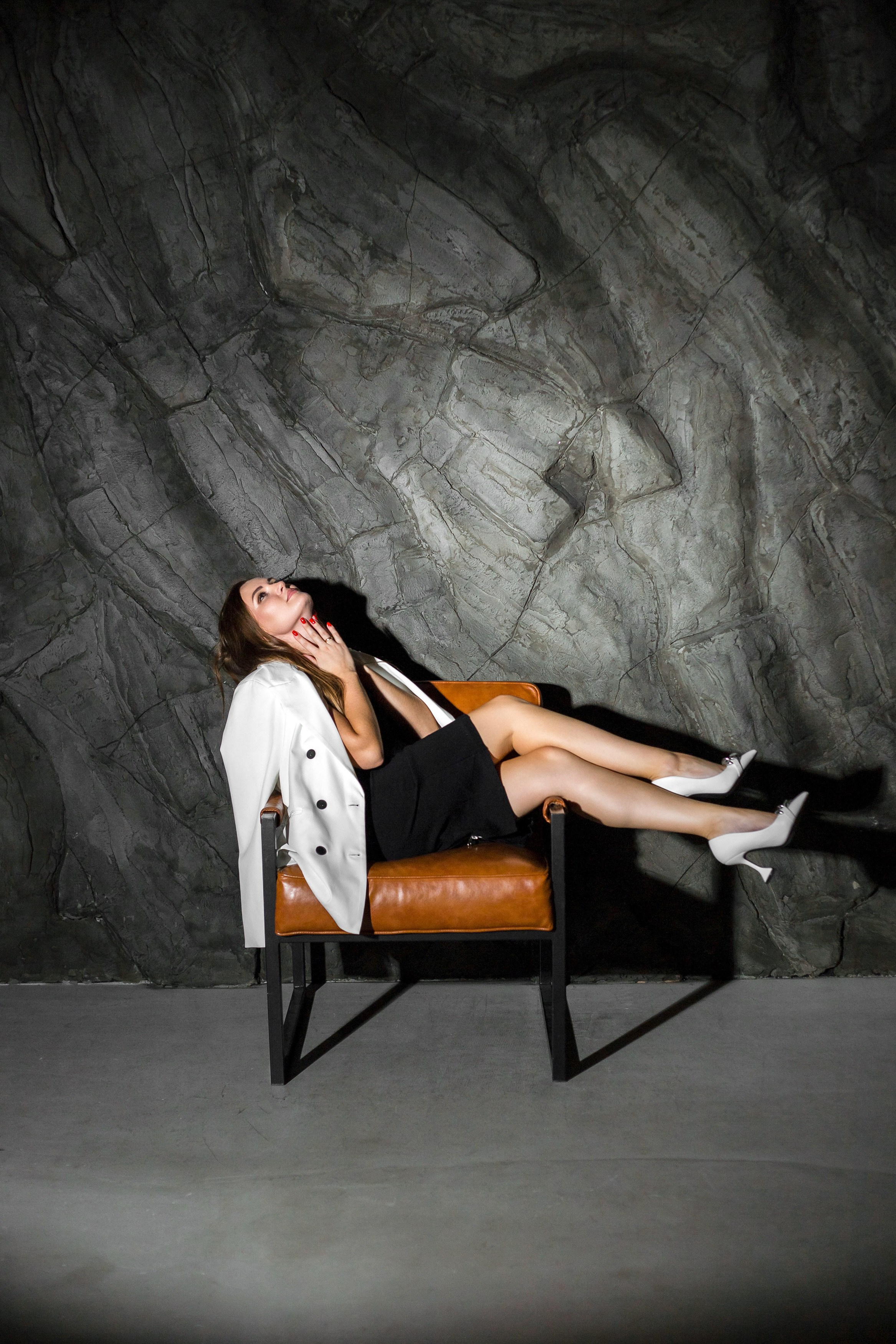 Whita Crow, зал Циклорама (Станке-Димитрова, 54а, БЦ Десна). Портретный, семейный, свадебный фотограф в Брянске Маргарита Василькова