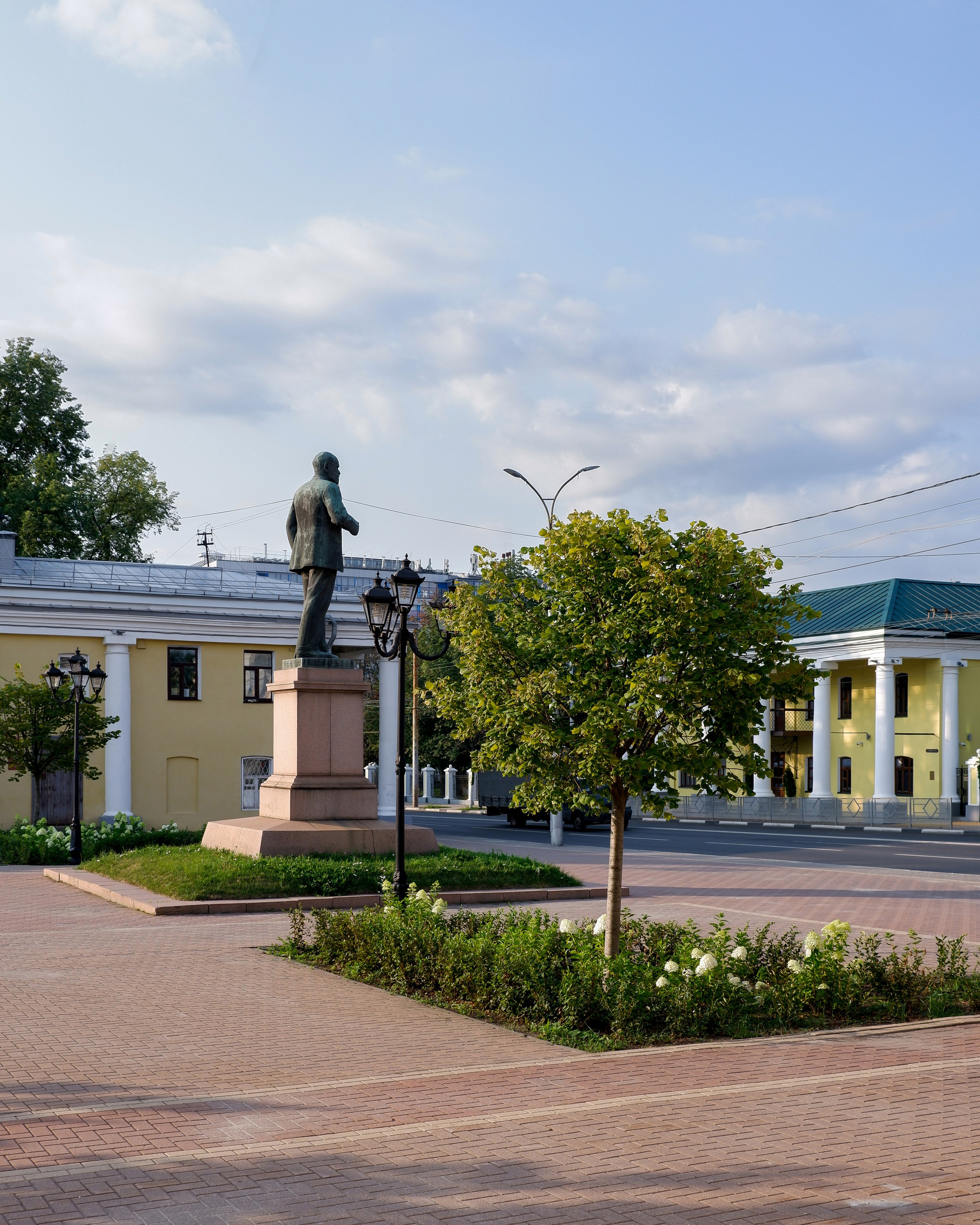 Сквер имени Павлова. Михаил Мулач | Архитектурный фотограф
