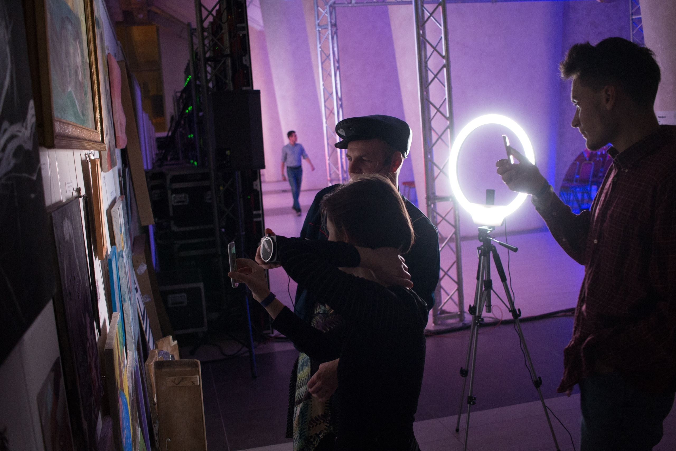 Акцион Кости. Акцион Кости - это игра на произведения искусства