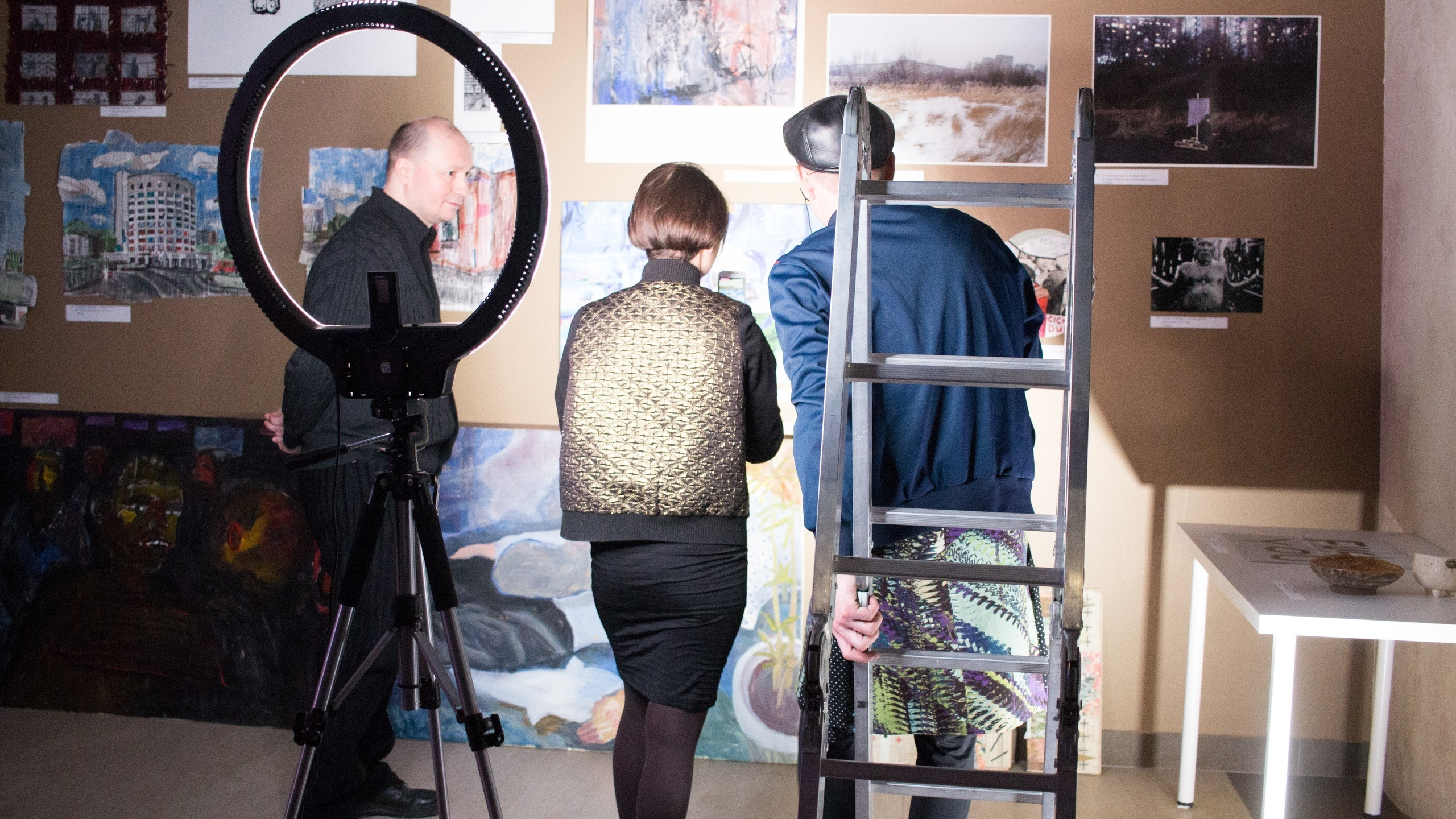 Акцион Кости. Акцион Кости - это игра на произведения искусства