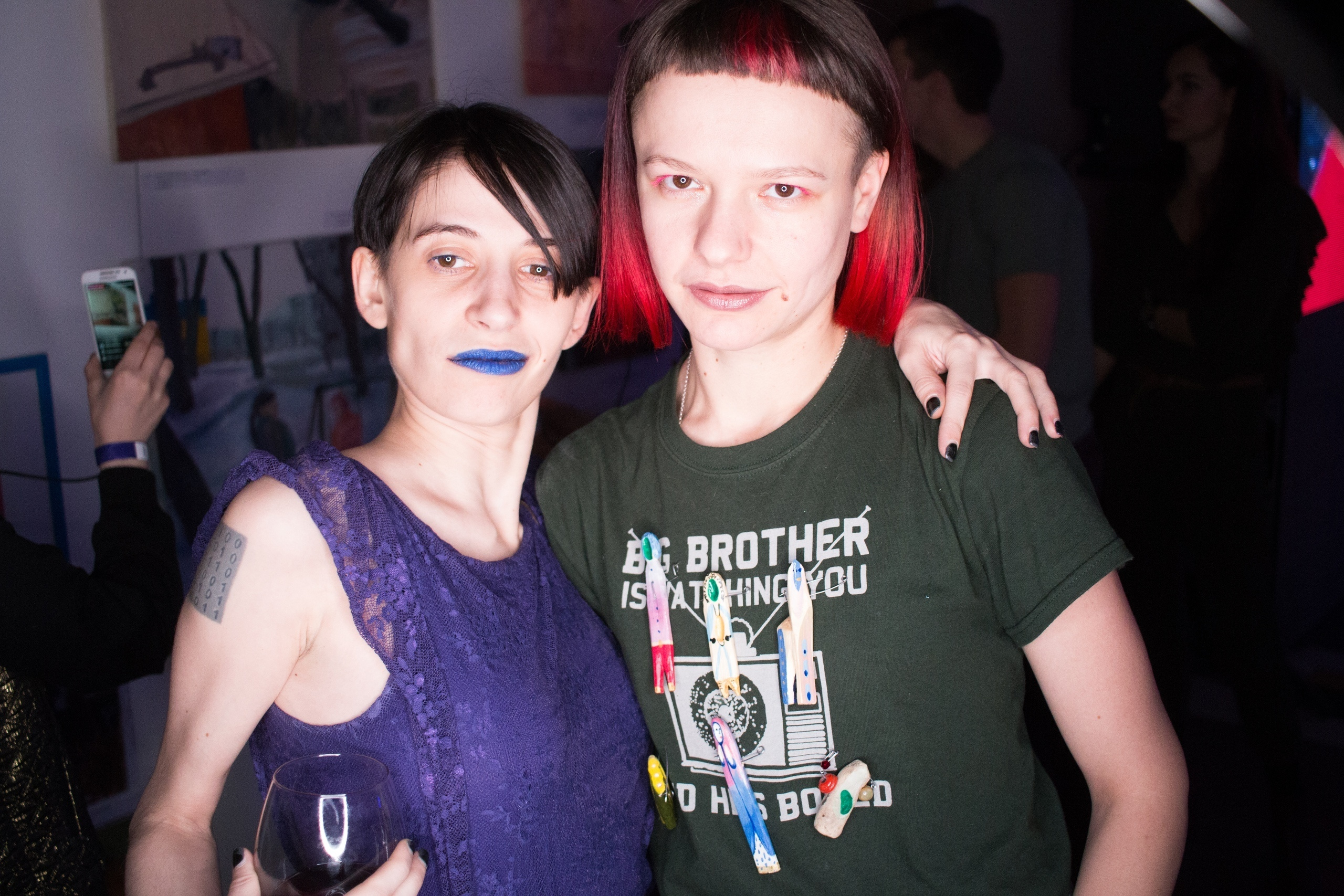 Акцион Кости. Акцион Кости - это игра на произведения искусства