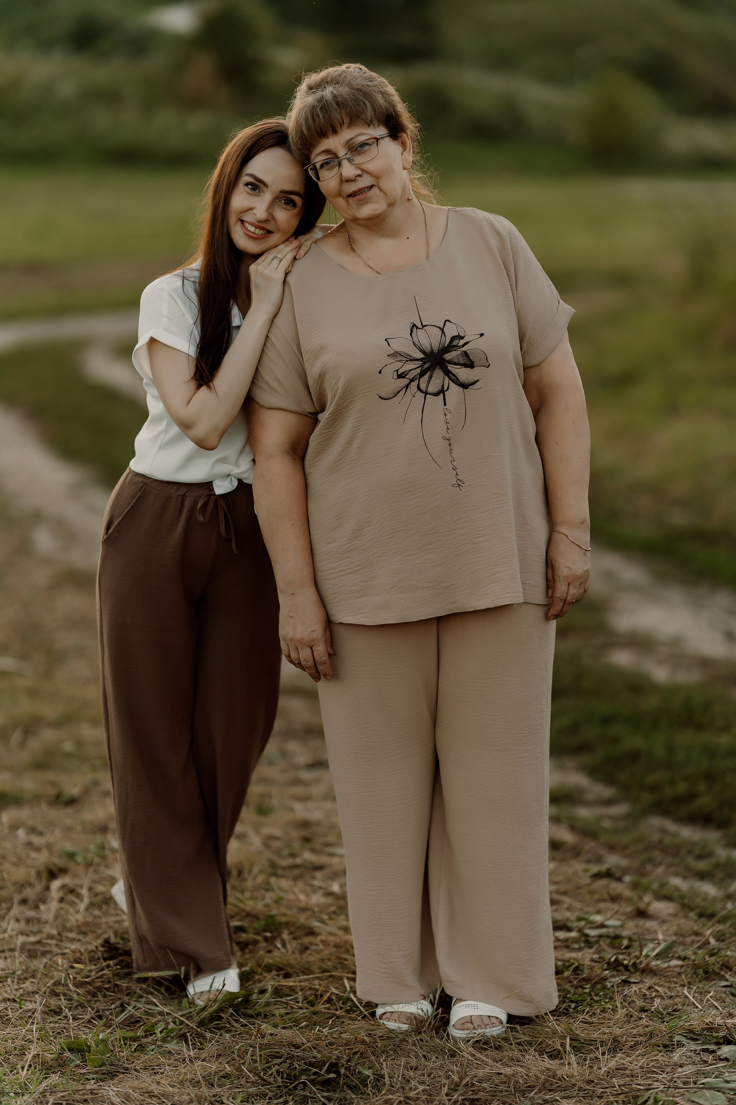 Съемка с внуками. Свадебный и индивидуальный фотограф в Суворове Клюева Мария