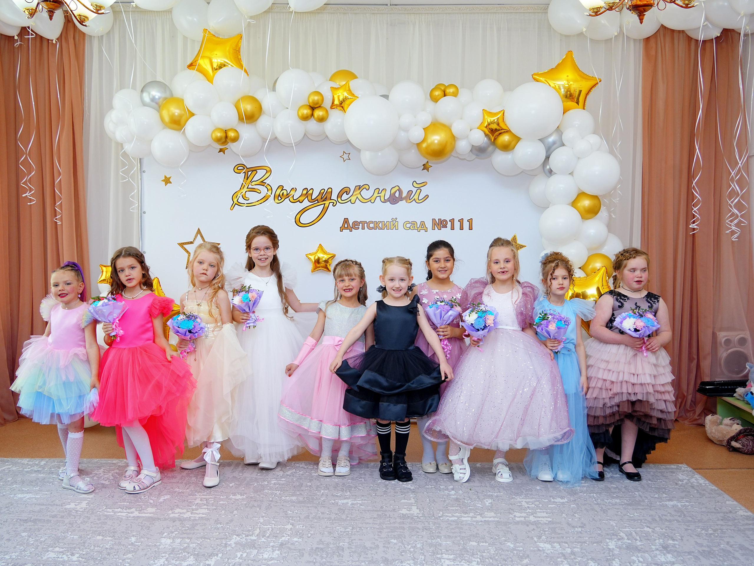 Фотосъемка видеосъёмка фотограф видеооператор новогодних утренников  в. Фотограф, видеооператор Нина Коршунова