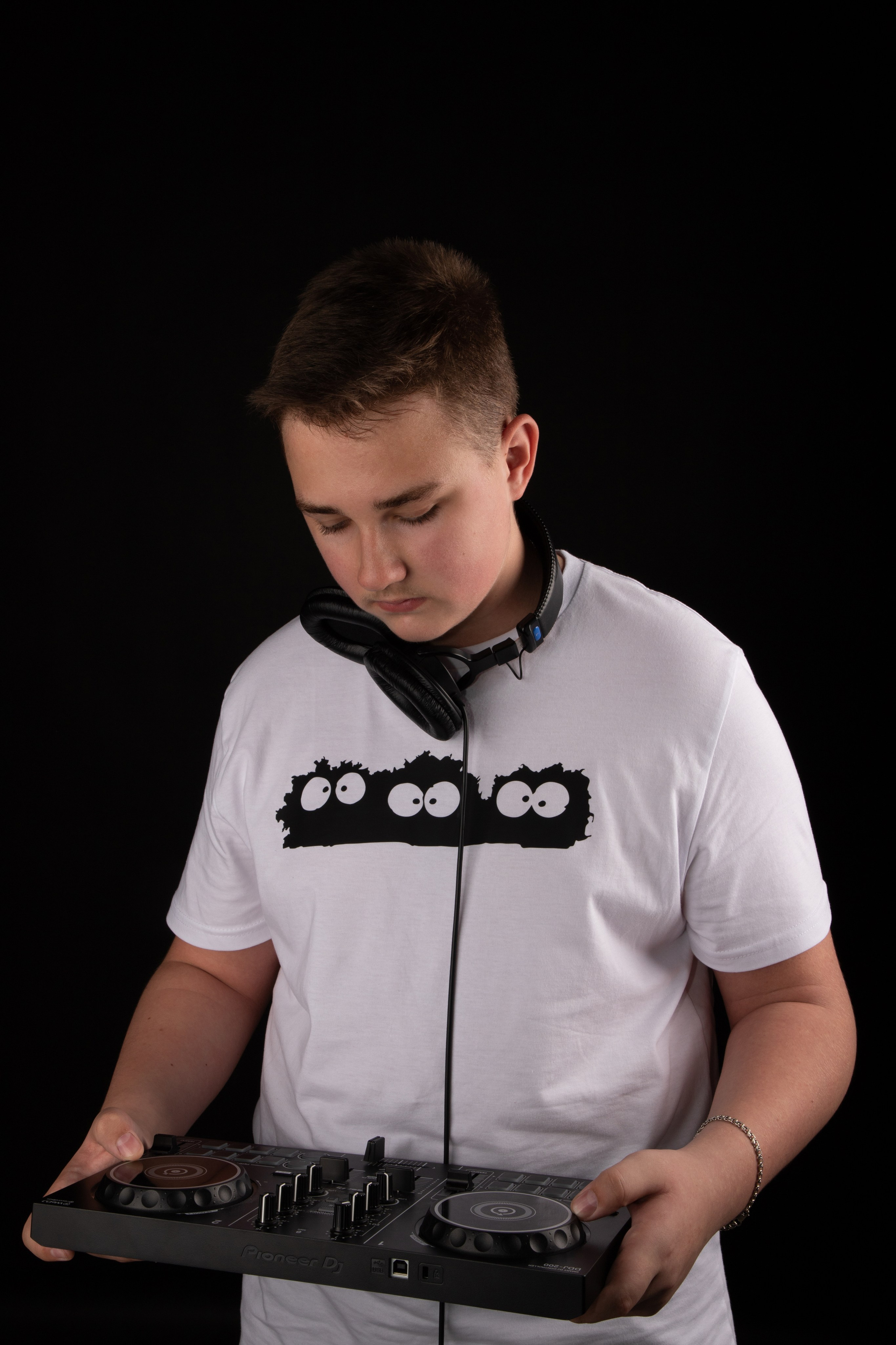 DJs. Репортажный и свадебный фотограф в Курске Борис Захарчук