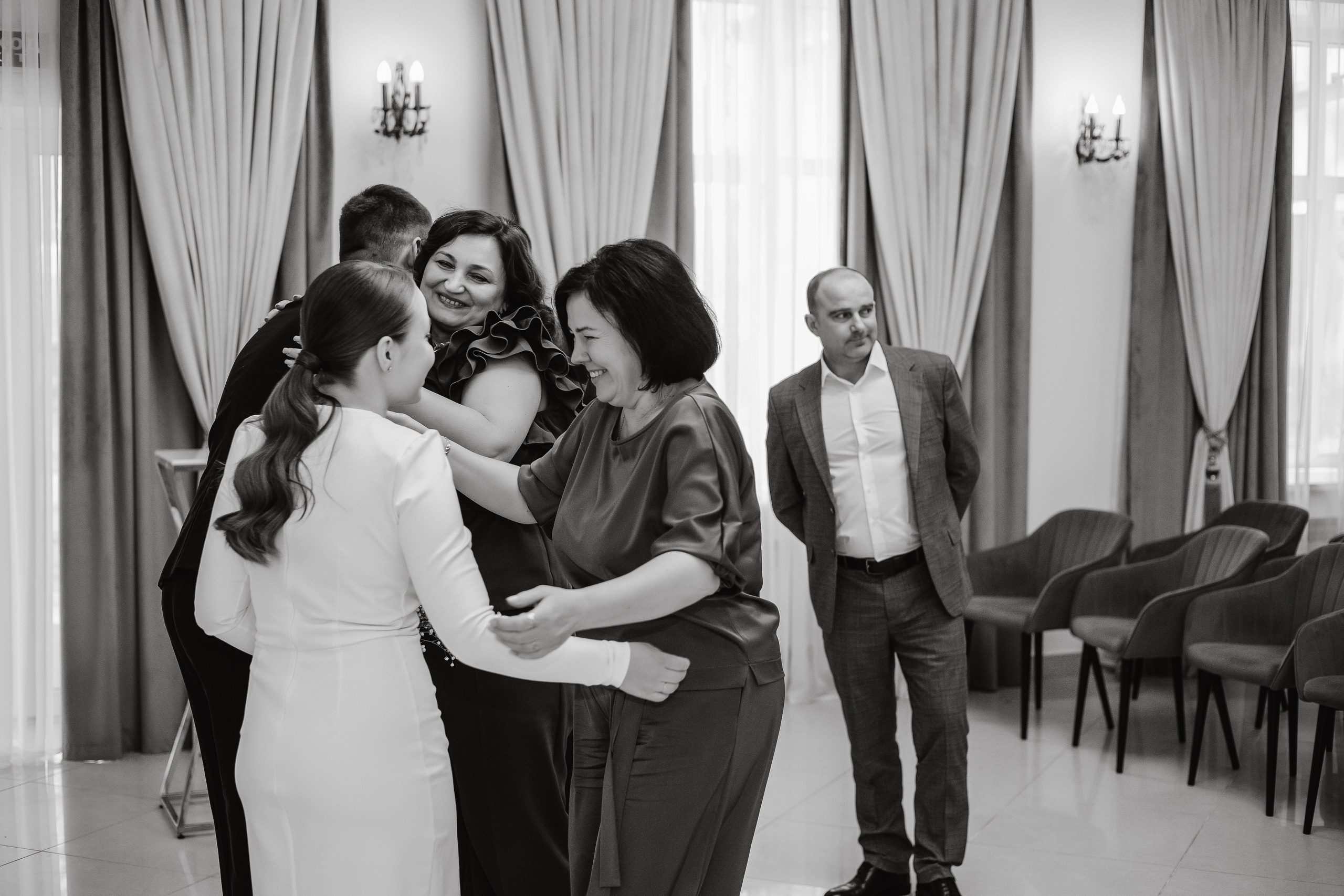 Тоня & Рома. ВДНХ. Свадебный и семейный фотограф Пушкин Царское Село СПБ Питер Санкт-Петербург и Рязань Ольга Козлова