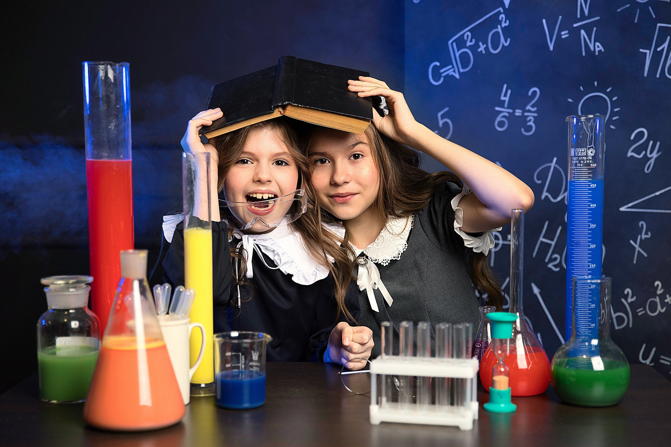 Школьница. Детский школьный фотограф в Кемерово Зиновьева Екатерина