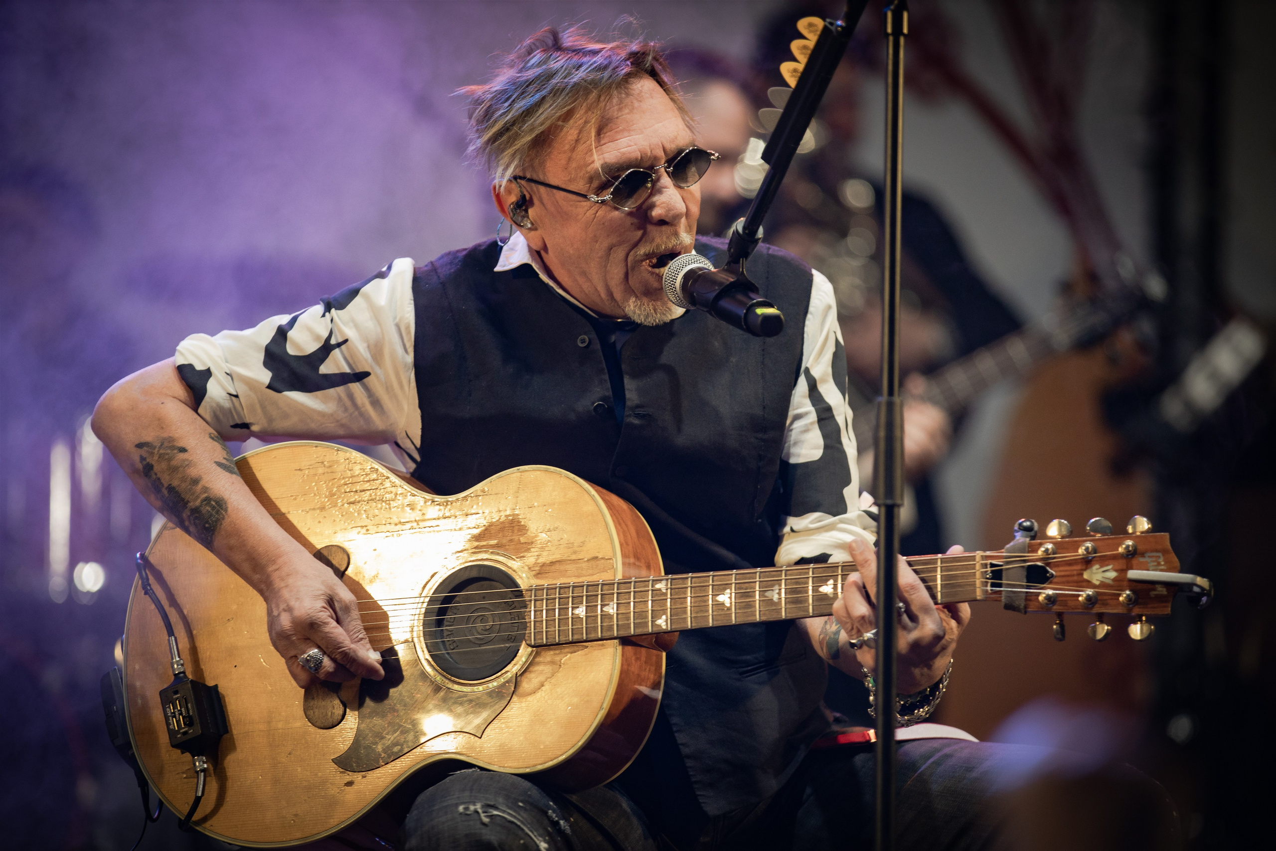 Гарик Сукачев. Фотограф. г. Южно-Сахалинск. Олег Толстов