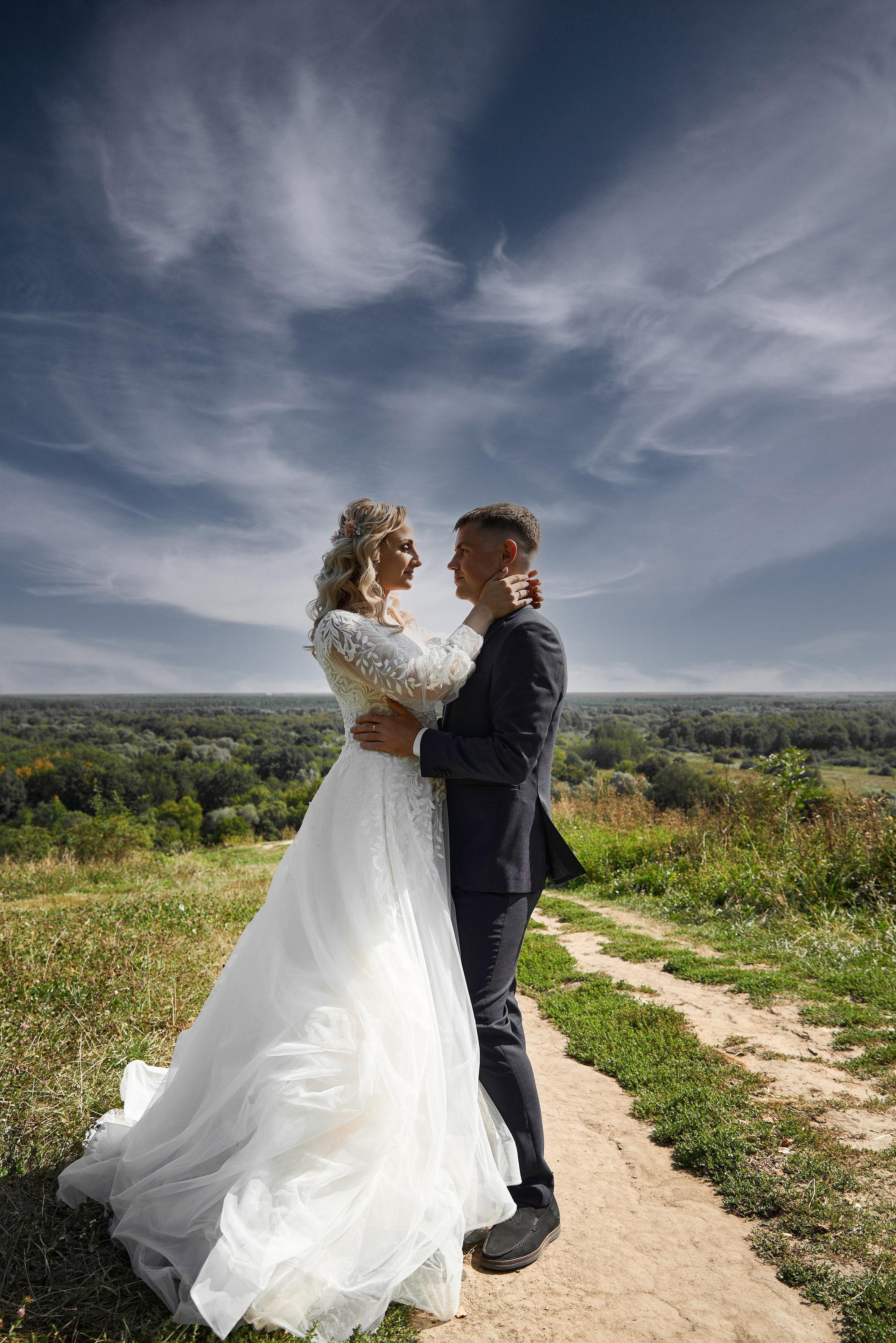 Свадьба Марина + Владимир. Профессиональный фотограф Осипенко Илья. Съёмка выпускных альбомов, свадебная съёмка, семейная фотосъёмка. работаю по всей Брянской области