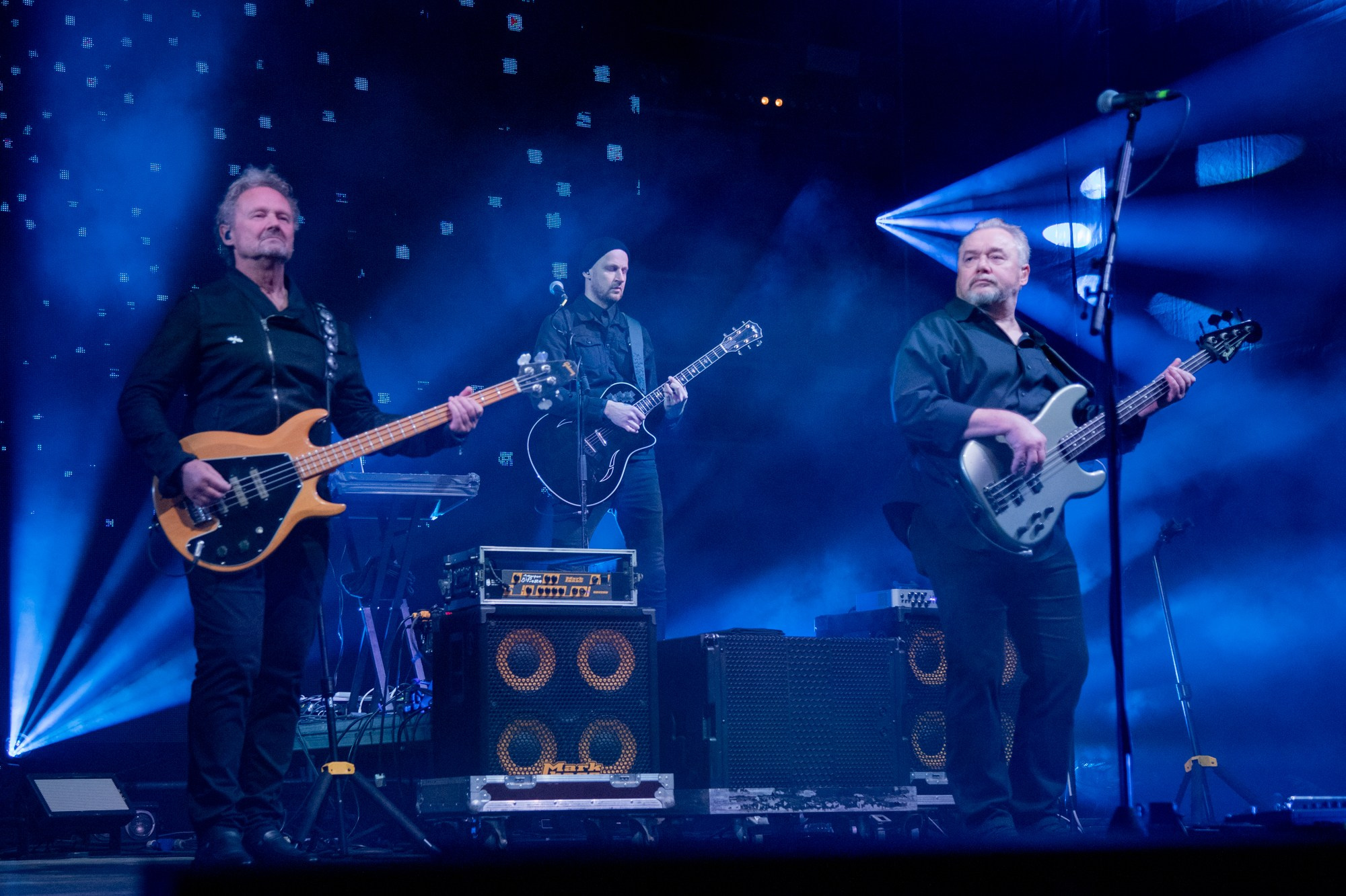 Группа «КИНО». Репортажный, промышленный и маркетплейс-фотограф Дмитрий Чернат