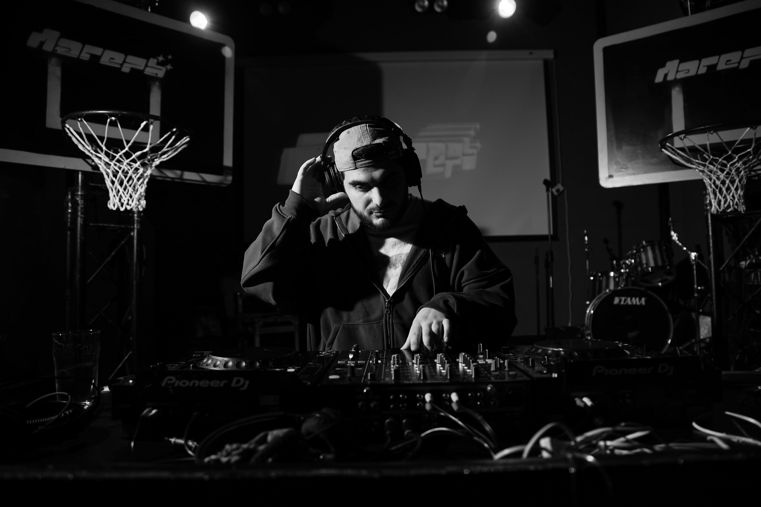 L. Свадебный и репортажный фотограф в Москве Иван Васильев