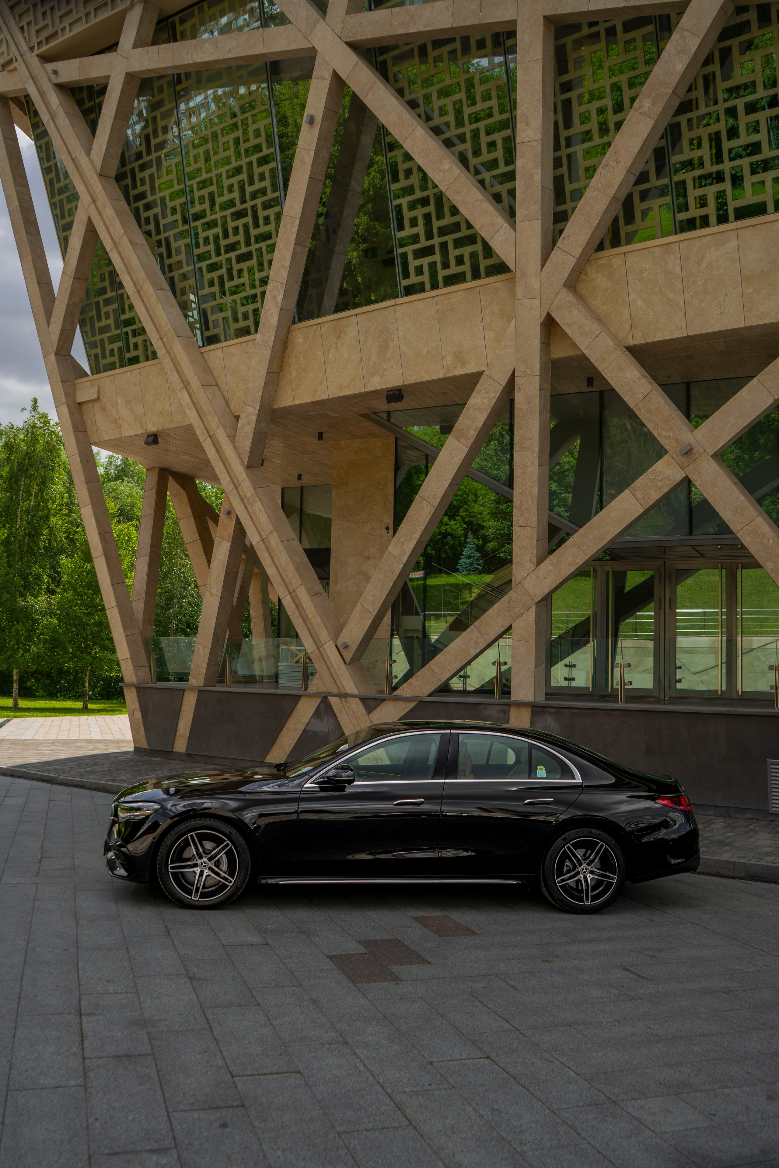 Mercedes-Benz E-class (E300). Автомобильный фотограф Ногинск Денис Городок