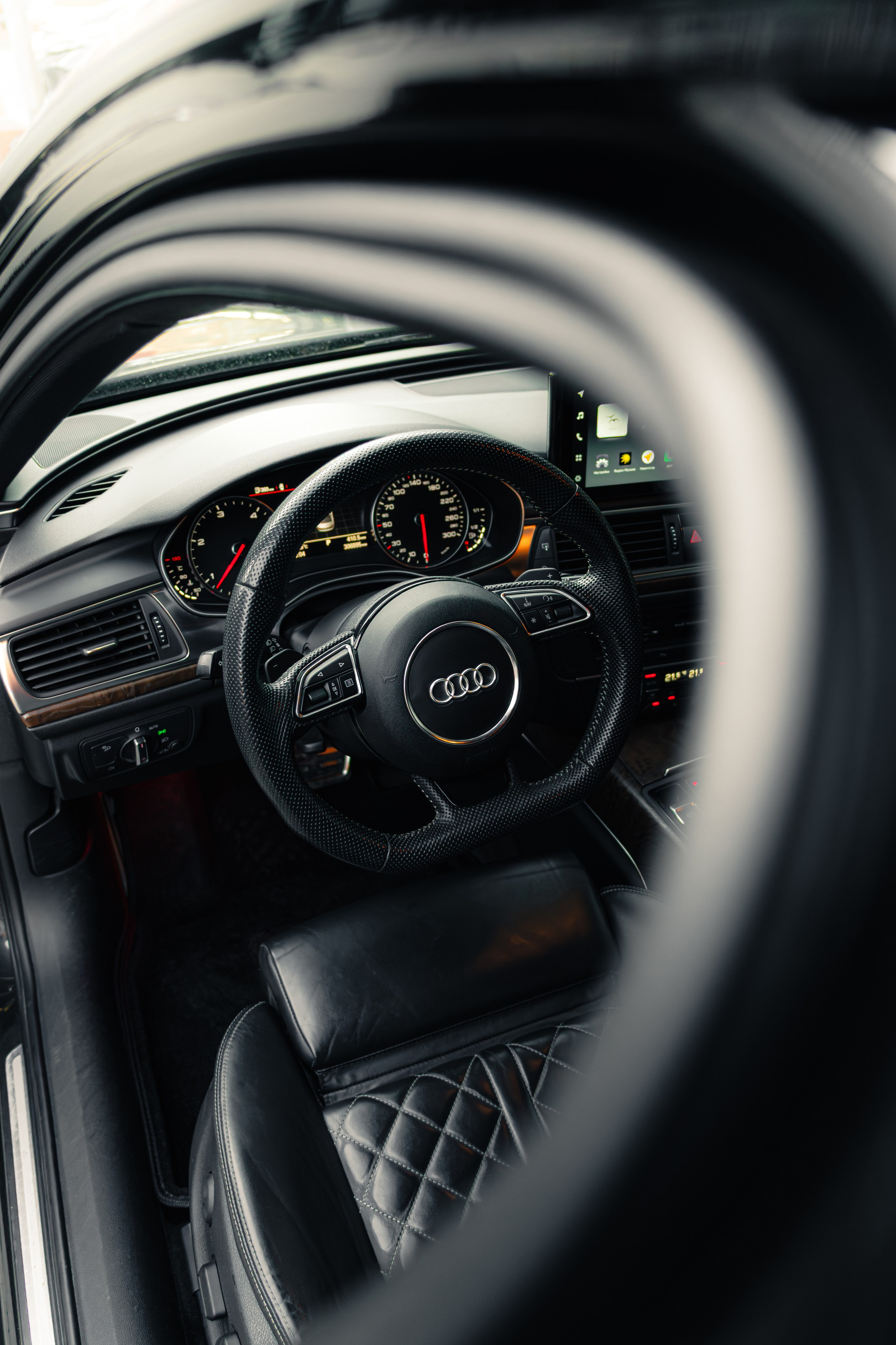 Audi a6. Valya Fleks