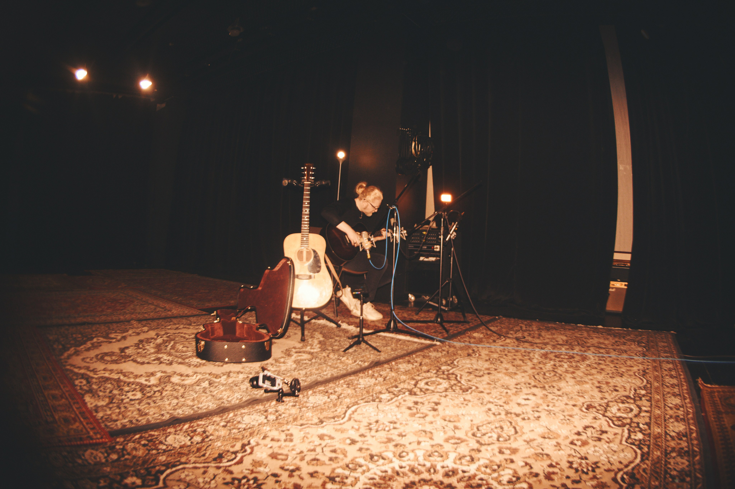 Голова Муэссы/Параметрика — Запись Ретроградного Меркурия. Фотография для артистов