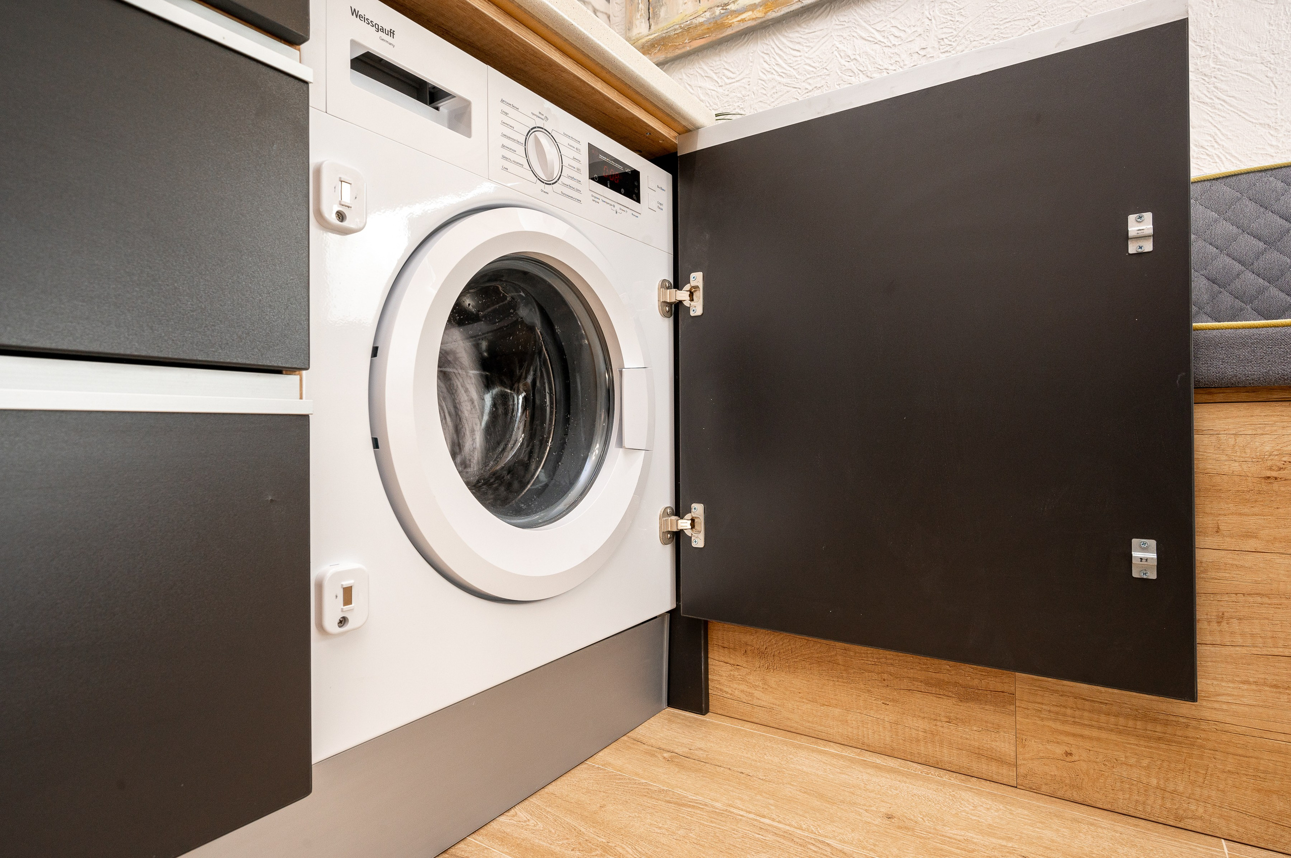 Квартира на Кременчугской. Интерьерный фотограф. Фото- видеосъемка недвижимости Санкт-Петербург