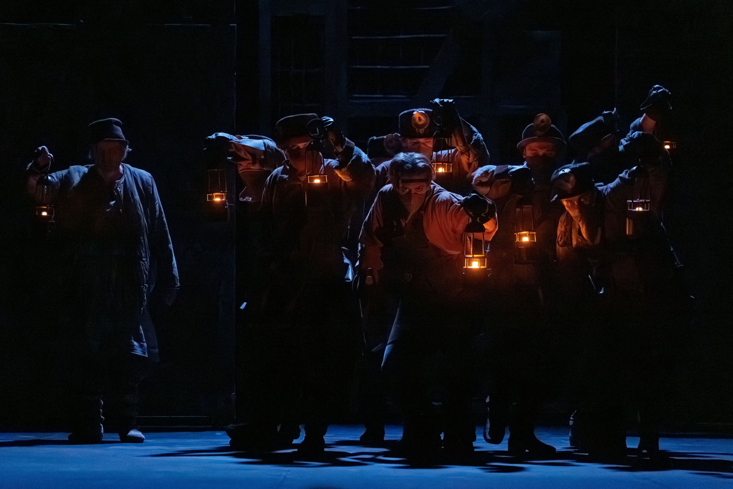 Театр Терезы Дуровой: Малахитовая Шкатулка. Сайт фотографа Сергея Абрамова