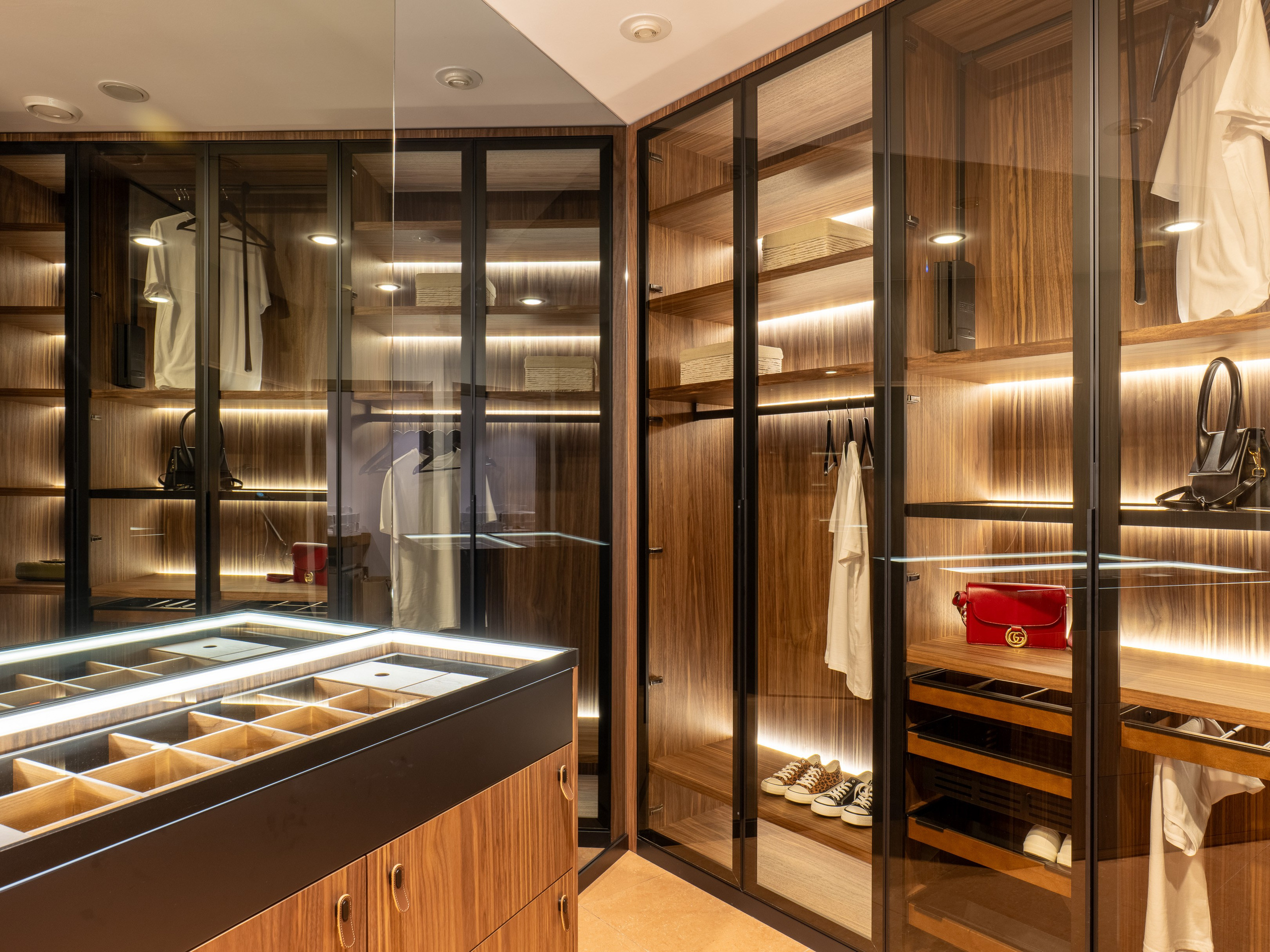 Гардеробная. Мебель на заказ