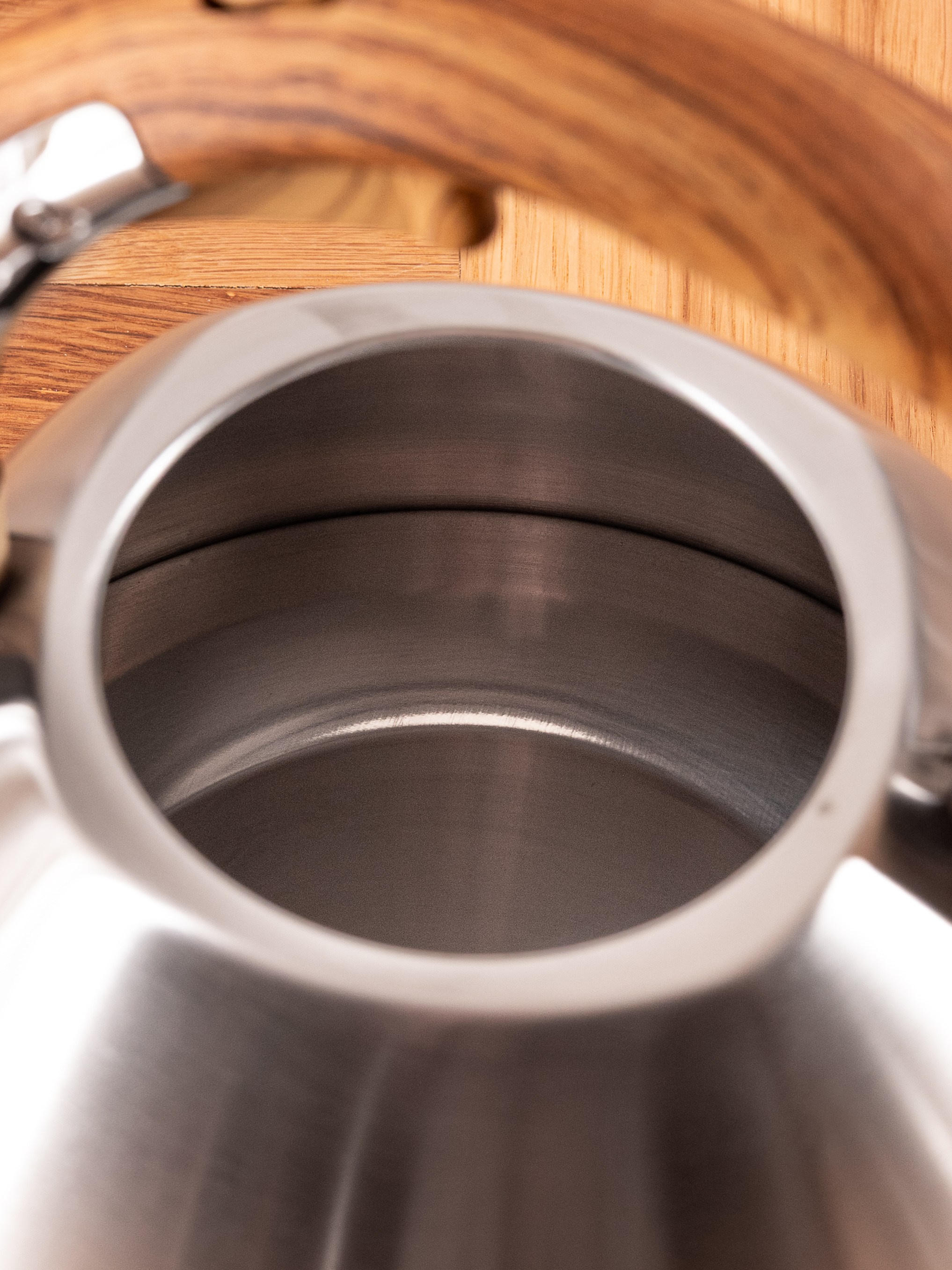 Чайники стальные серия 1. Предметный фотограф, фото для маркетплейсов Пятигорск, КМВ