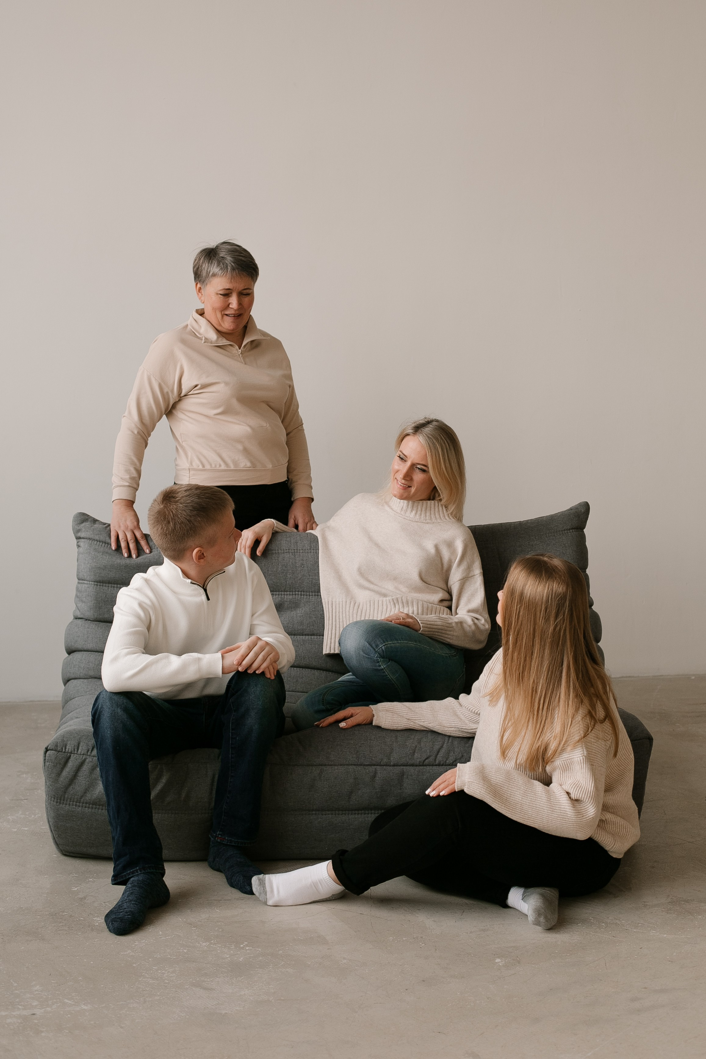 Большая семья Веры. Свадебный, семейный и детский фотограф в г. Абакан респ. Хакасия Любов