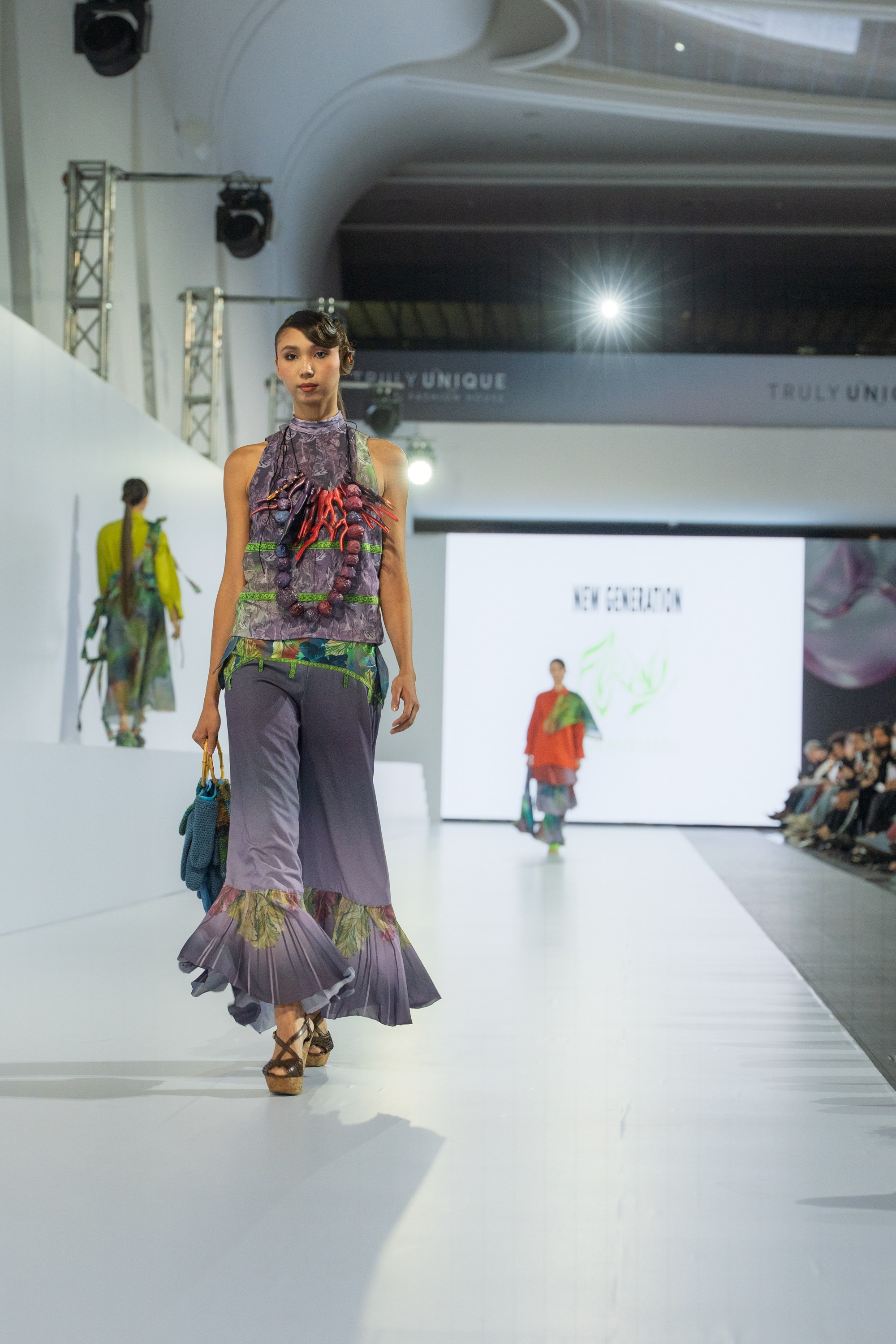 New Generation Florany Marg. Сайт Алматинского НЮ АРТ, будуар и фэшн фотографа Дениса Карпенко