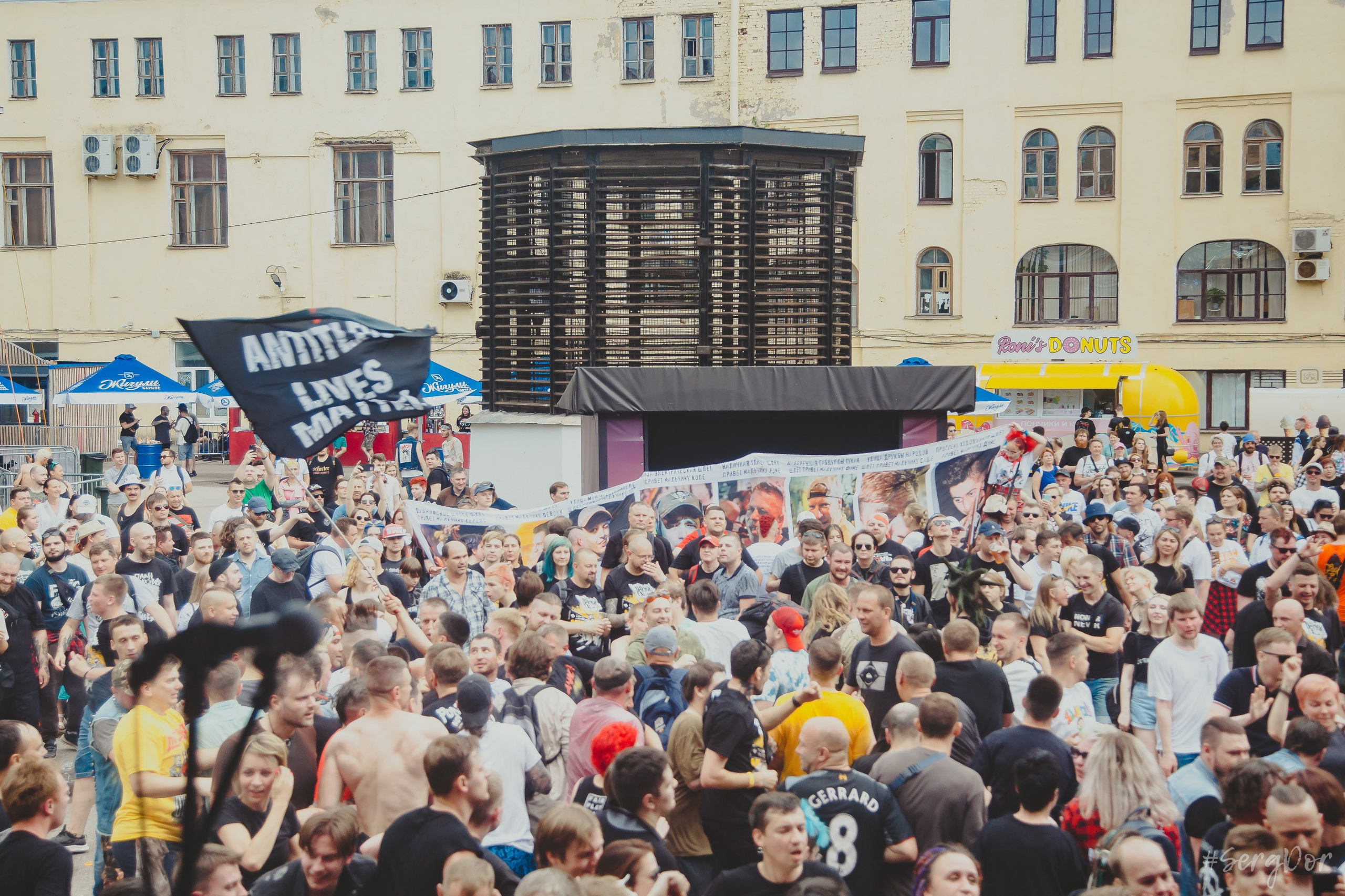 Включай Микрофон!, Панки в городе, антитлен, Двор Гостинки, Санкт-Петербург, 29.06.2024, SergDor, ПНХС, 29 июня 2024 года, #SergDor