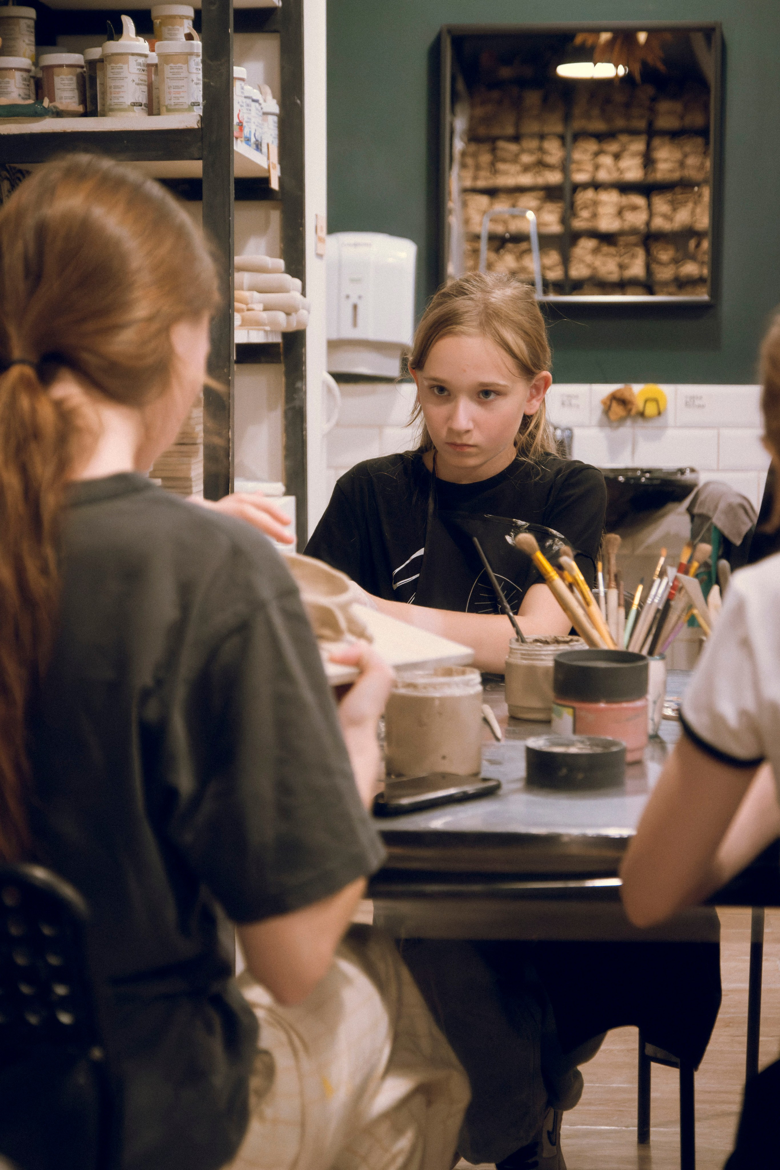 В гончарной мастерской. Плак или Квак