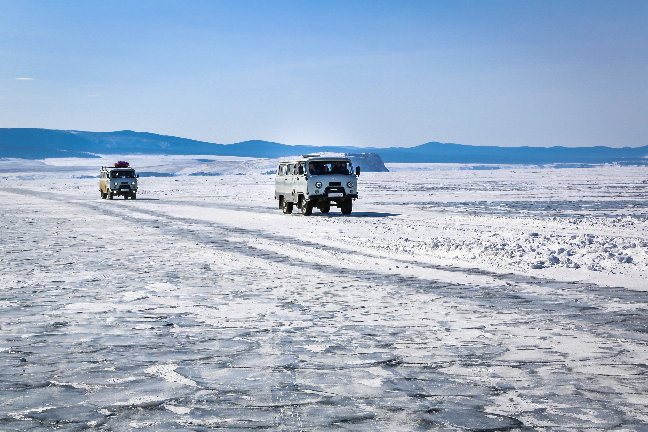 Байкал зимний: занимательная гляциология. Дарья Письменюк / Darya Leitstern — фотограф, музыкант, журналист, путешественник