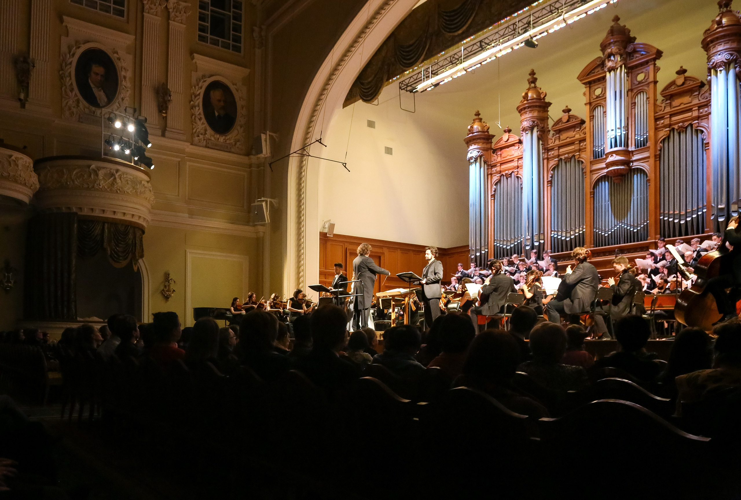 «Времена года» Гайдна в Большом зале Консерватории. Дарья Письменюк / Darya Leitstern — фотограф, музыкант, журналист, путешественник