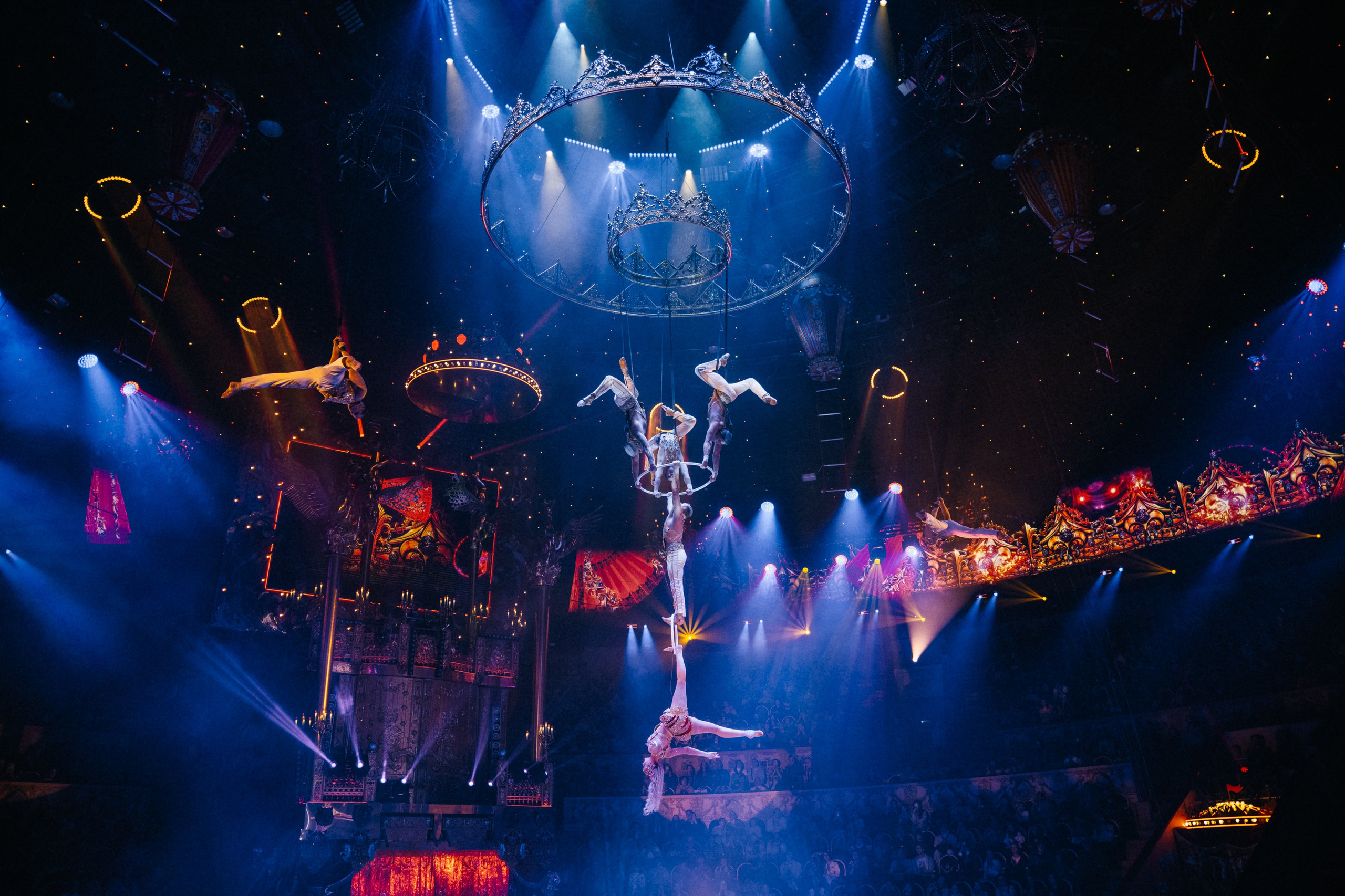 Королевский Цирк Гии Эрадзе. Репортажный и портретный фотограф в Санкт-Петербурге Степлевич Дарья