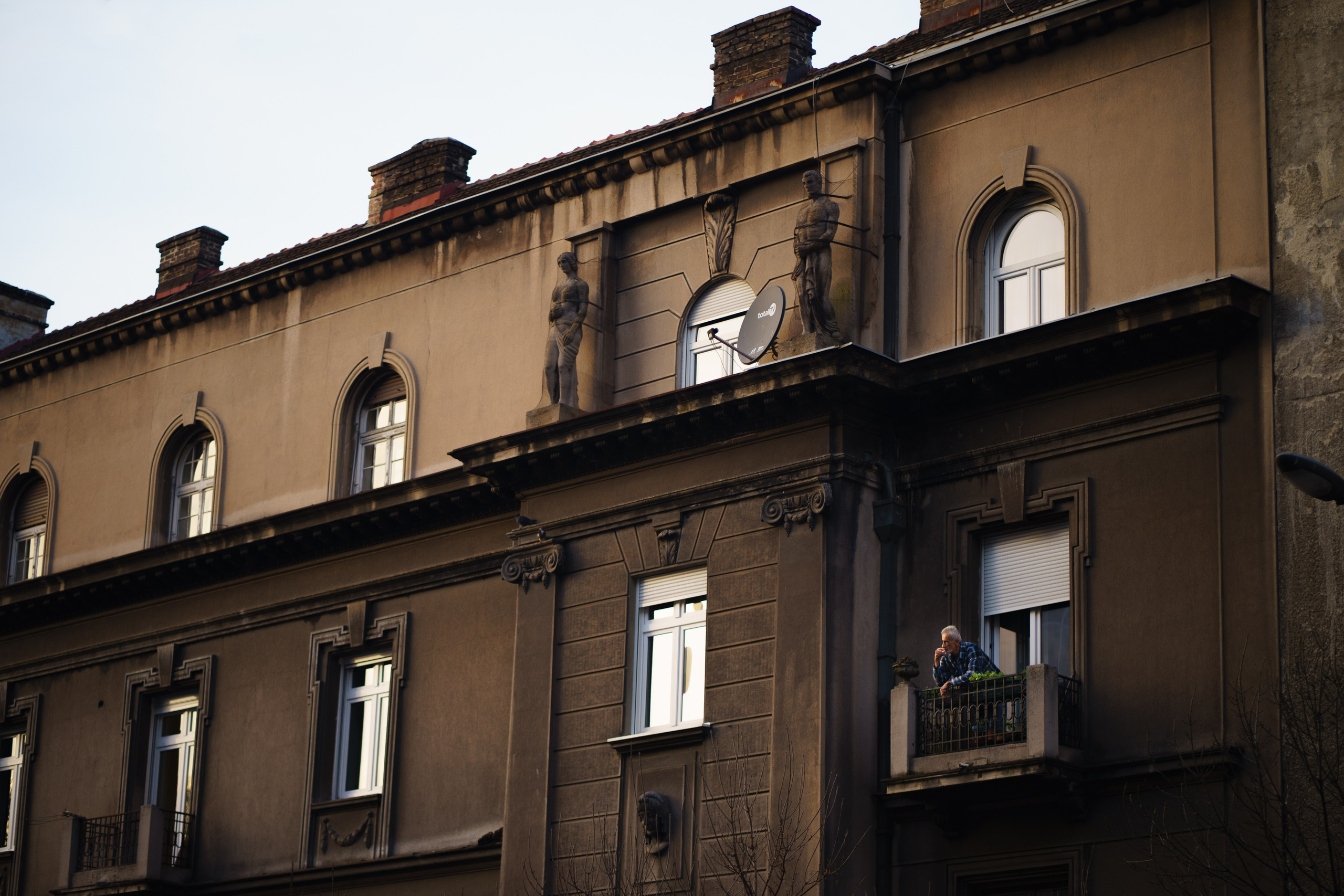 Urban and Street. Oleg Kozachok — Photographer with Protanopia | Portraits, Texture & Light