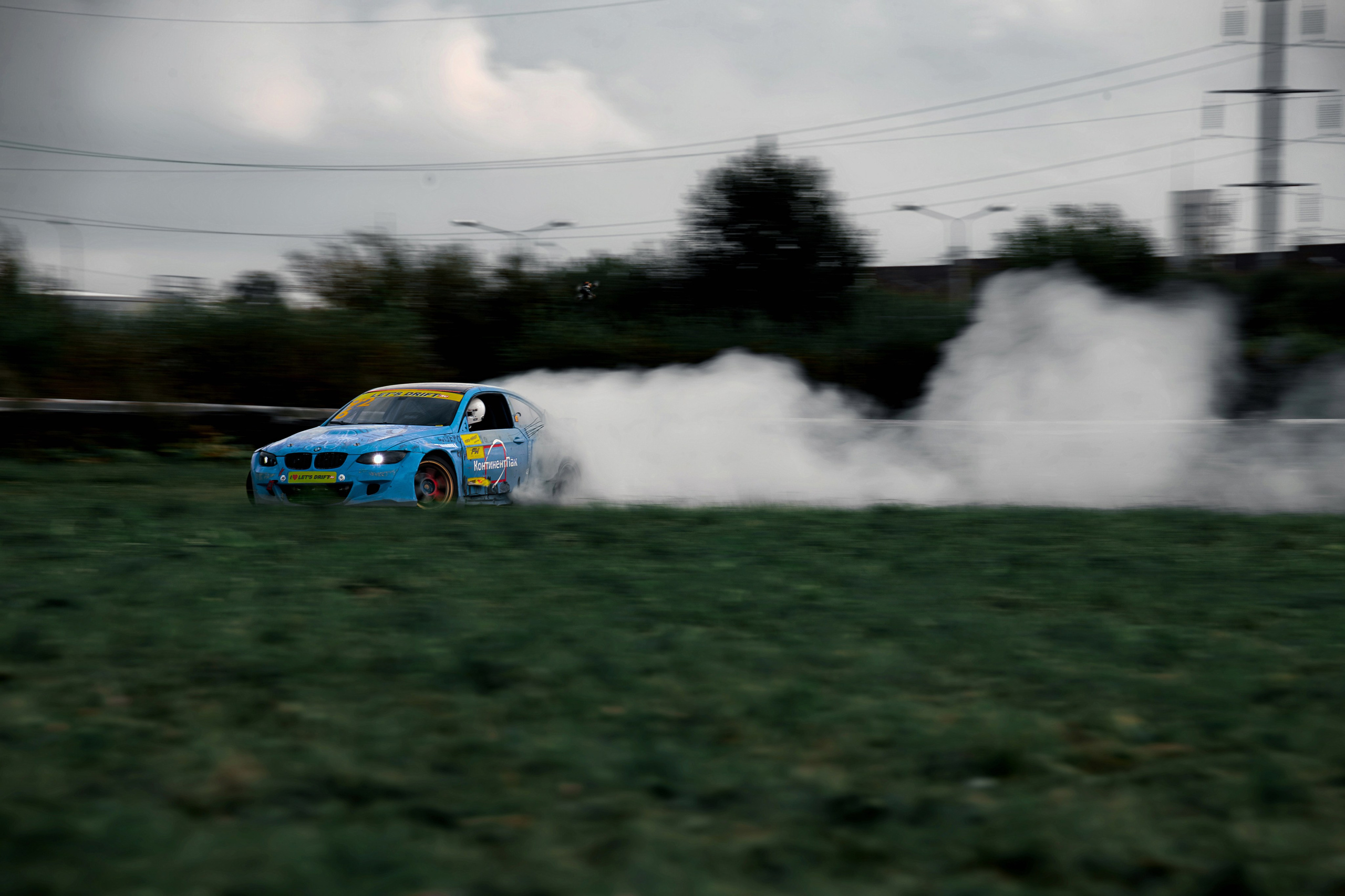 Фотосъемка дрифта в Санкт-Петербурге | Энергичные кадры для спортивных медиа