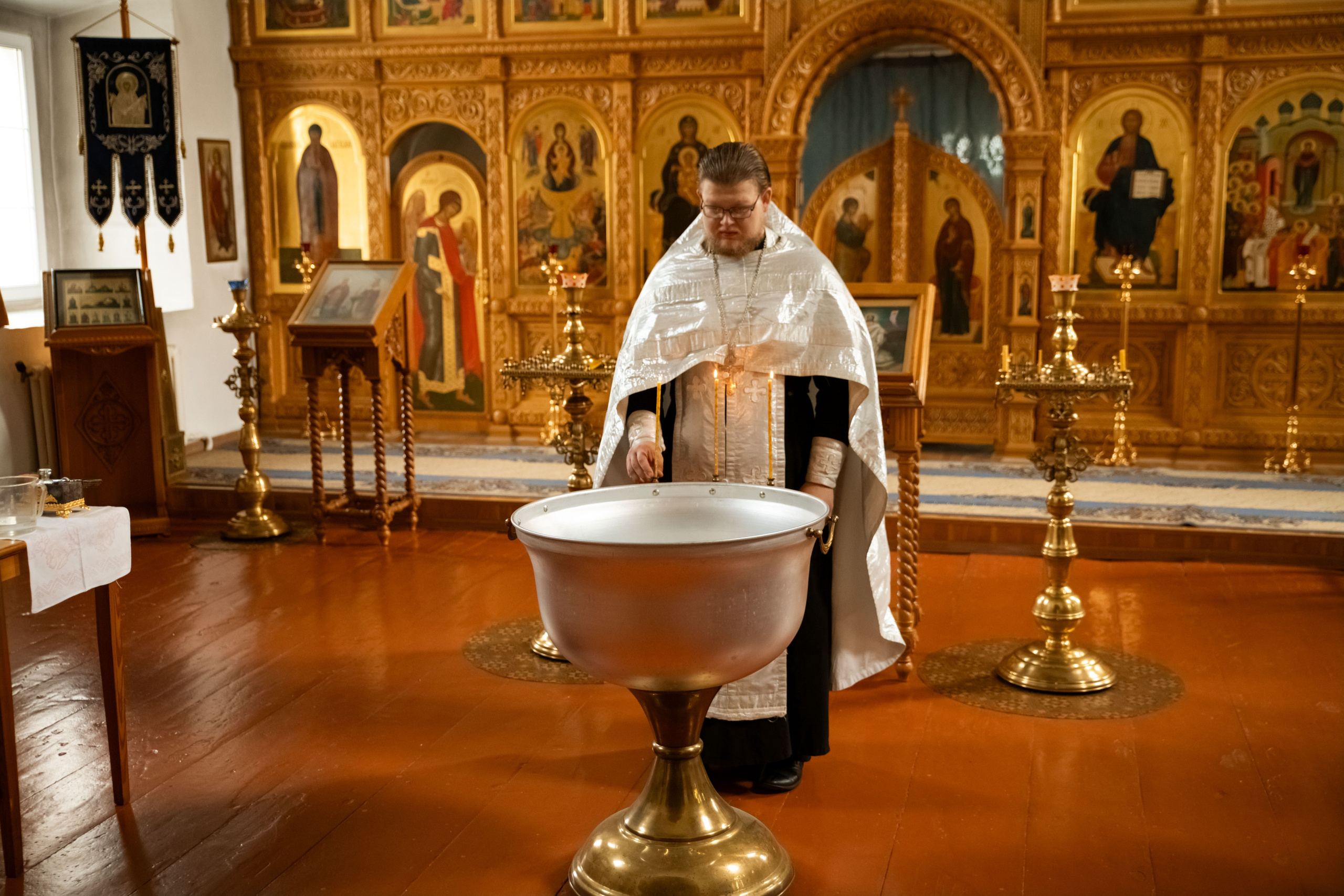 Таинство Крещение (Репортаж). Фотограф Брянск