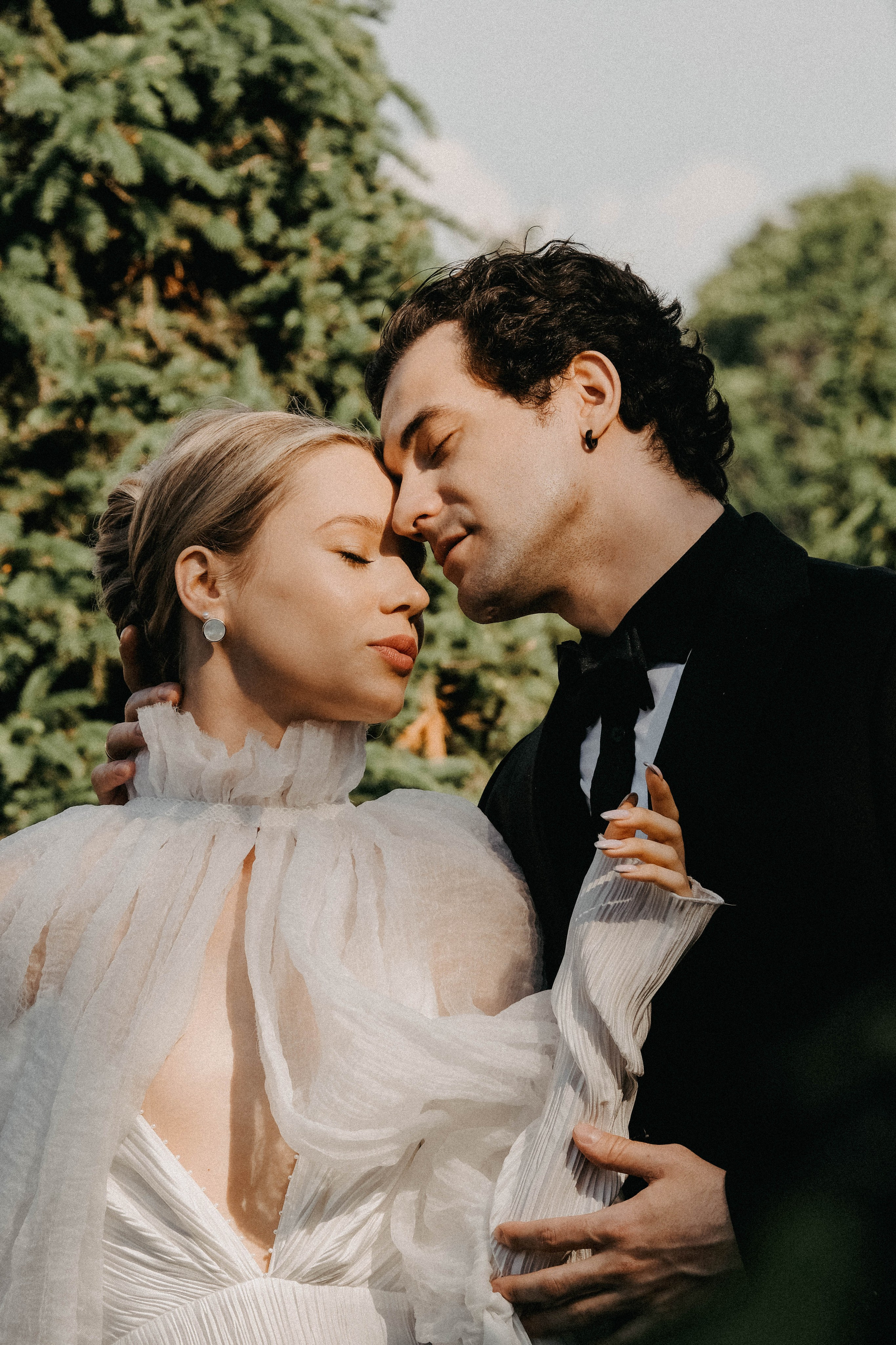 СВАДЕБНАЯ СЬЕМКА В ПАРКЕ ОРАНИЕНБАУМ. Профессиональный фотограф, Санкт-Петербург — Виктория Богомолова