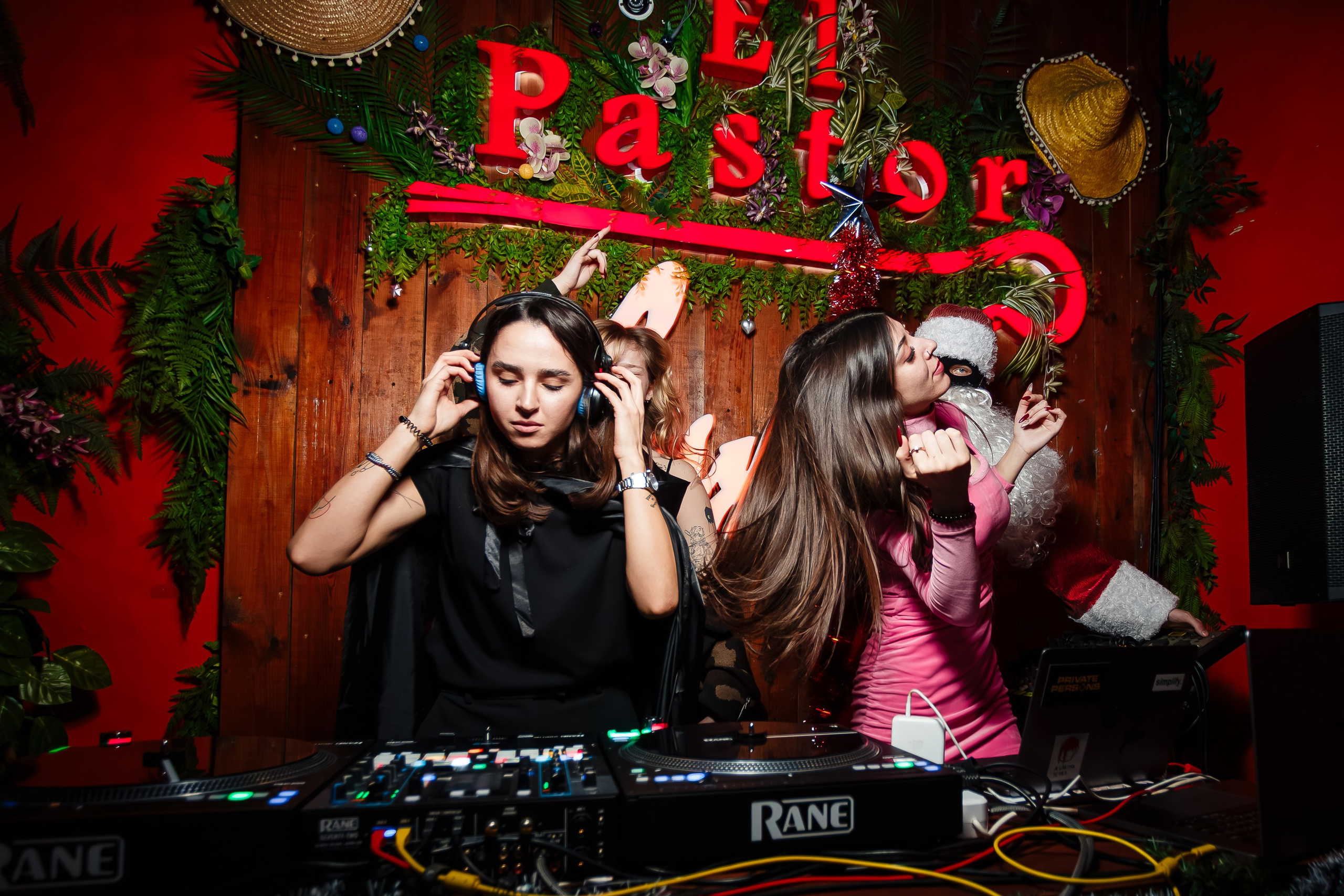 Движ_El Pastor_Симферополь_10.01.2025. Аминов Руслан | Фотограф