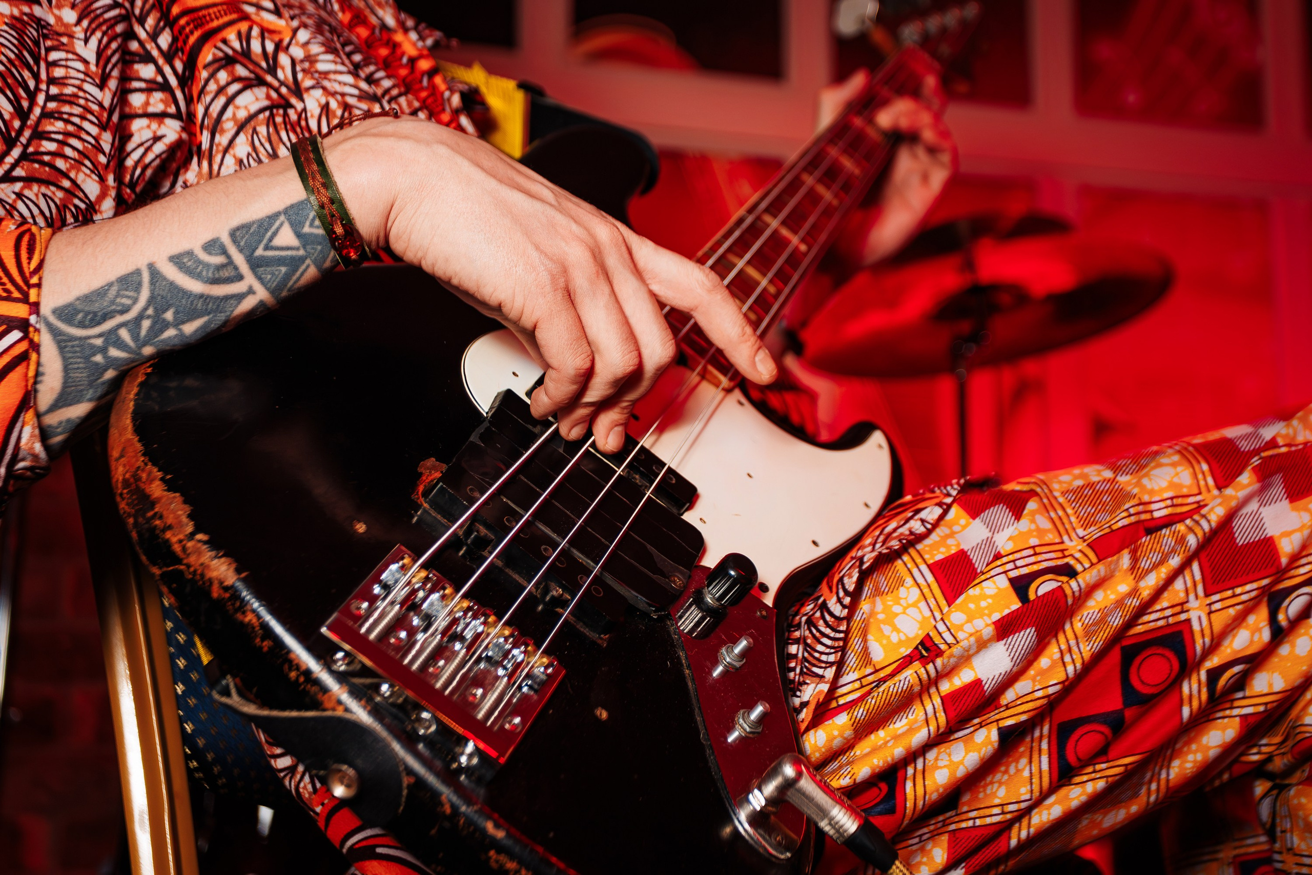 Джаз клуб «Скажите Jazz» Герман Мамаев, бэнд DC Quartet и специальный гость Анна Шакель_Фабрикантъ_Симферополь_26.01.2025. Аминов Руслан | Фотограф