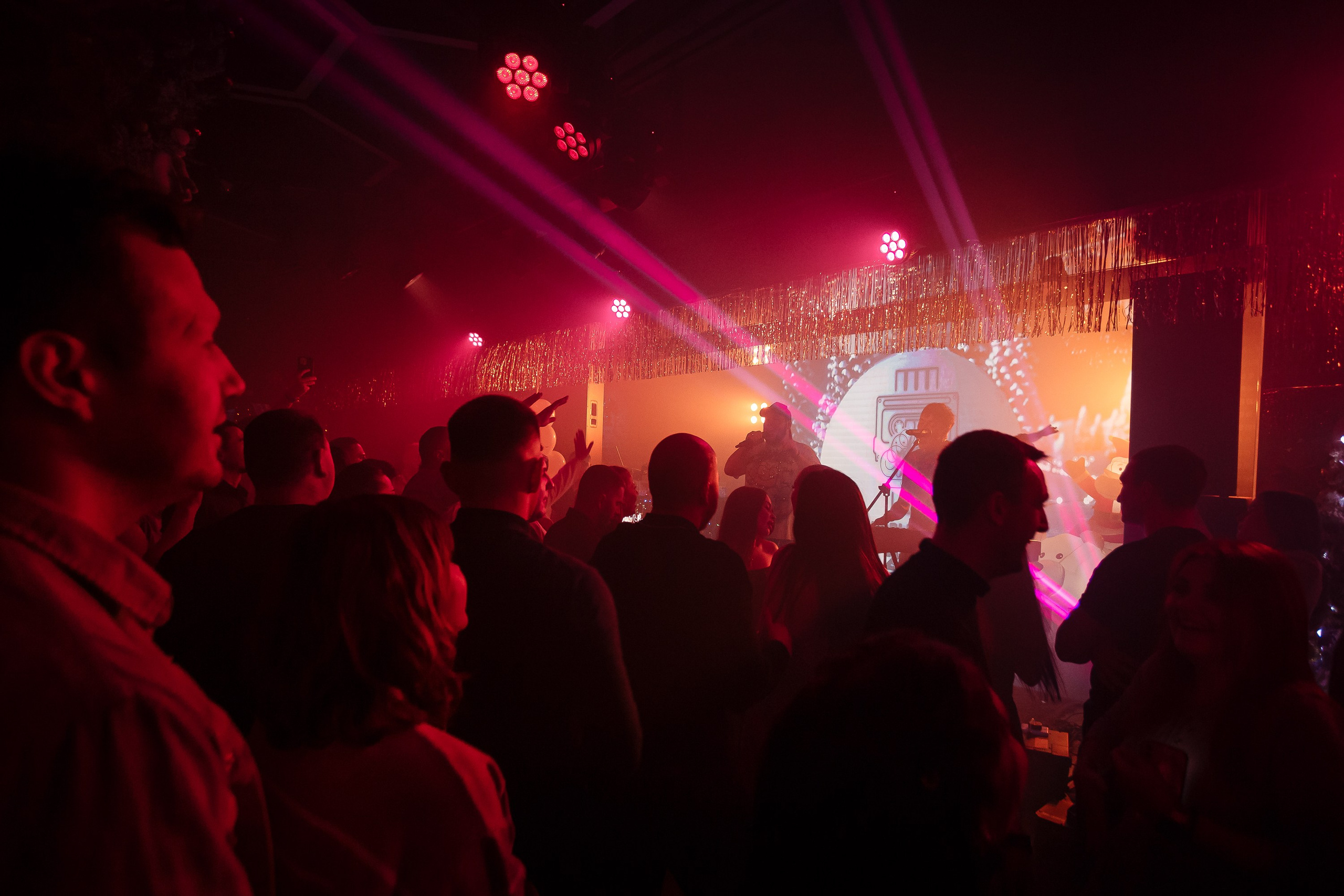 Новогодняя ночь_Santa Barbara_Симферополь_31.12.2024. Аминов Руслан | Фотограф