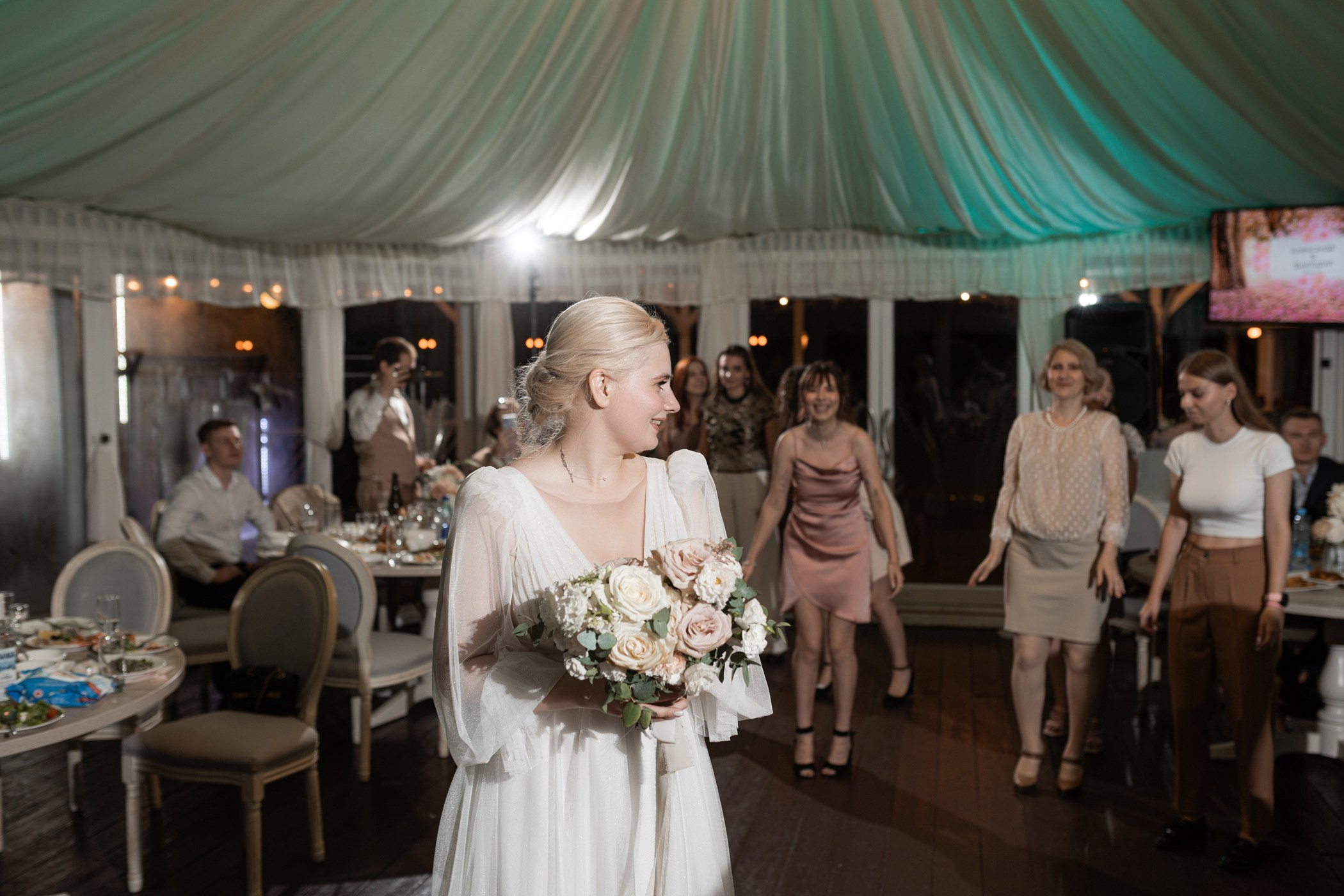 Александр и Виктория. Свадебный фотограф в Хабаровске Момот Валерий