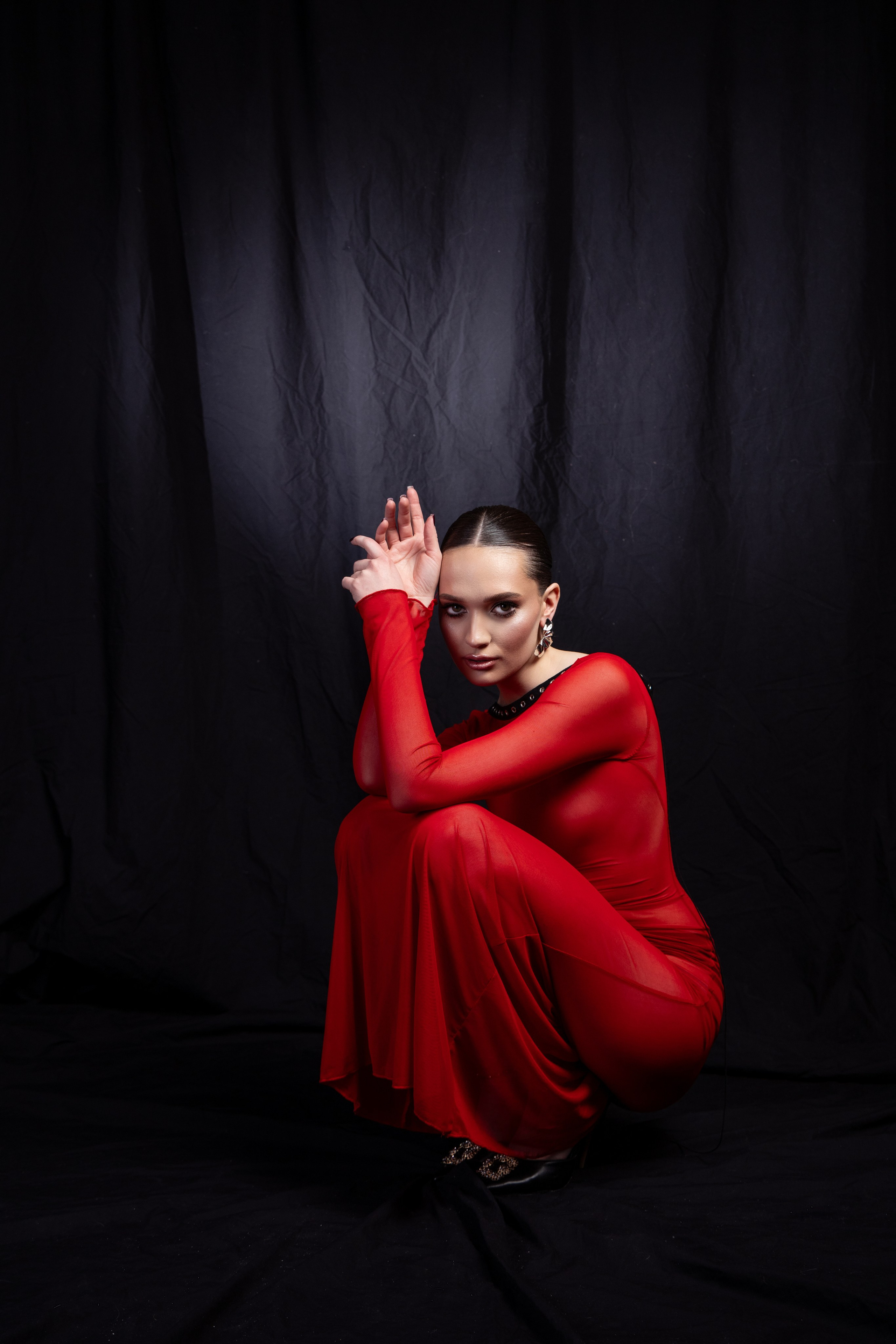 Красное платье. Валентина Похомова — профессиональный фотограф в Екатеринбурге