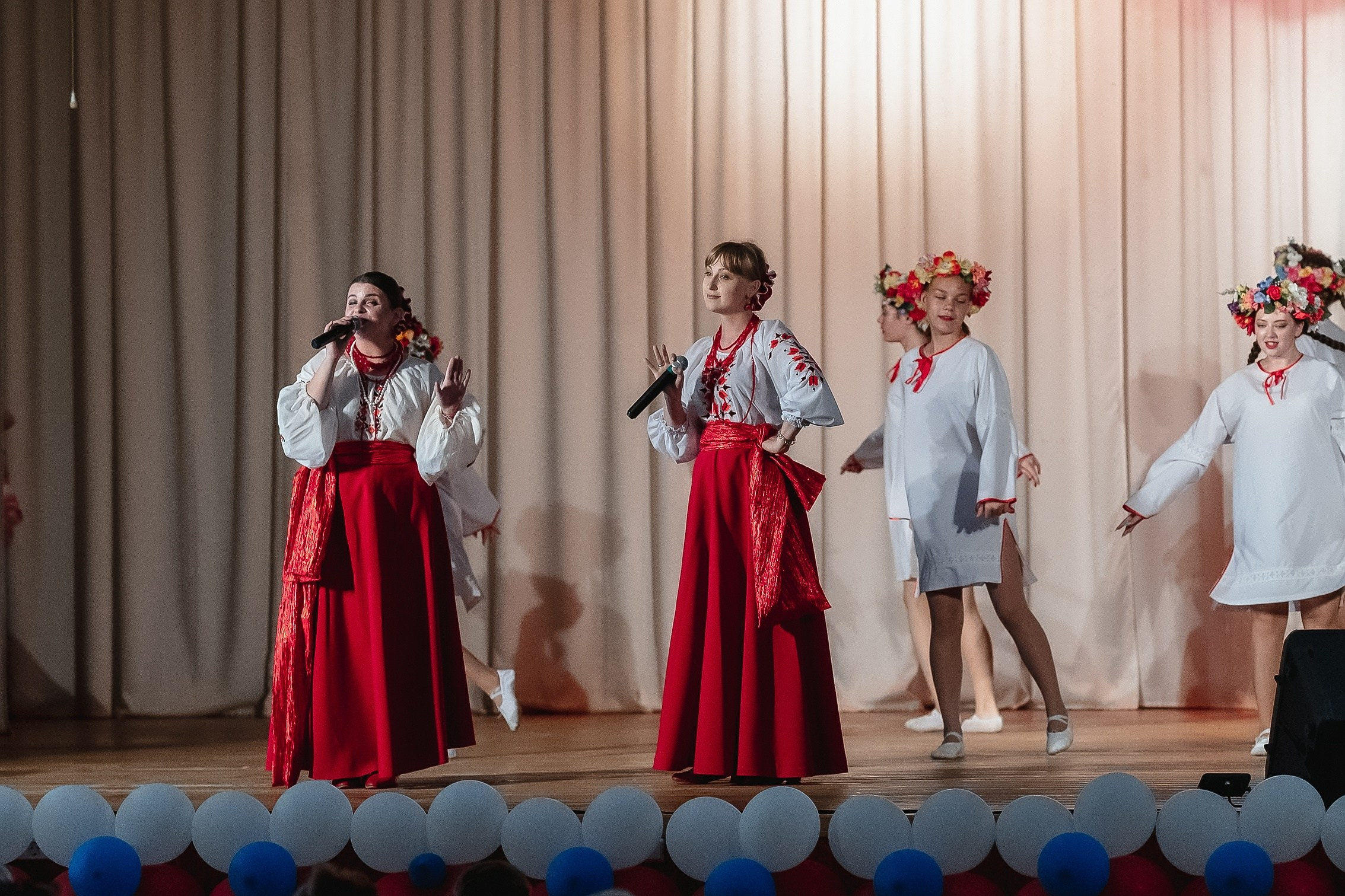 ДЕНЬ РОССИИ 2024. Фотограф Котова Валентина