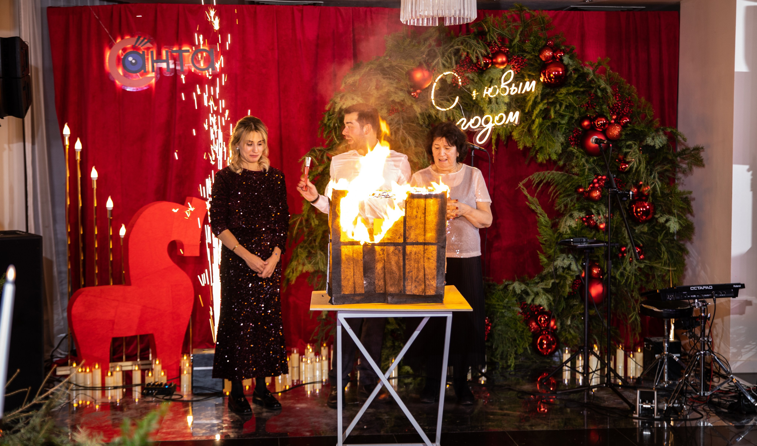 Корпортатив Санта. Amore ore. Репортажный и свадебный фотограф в Челябинске Елисеев Павел