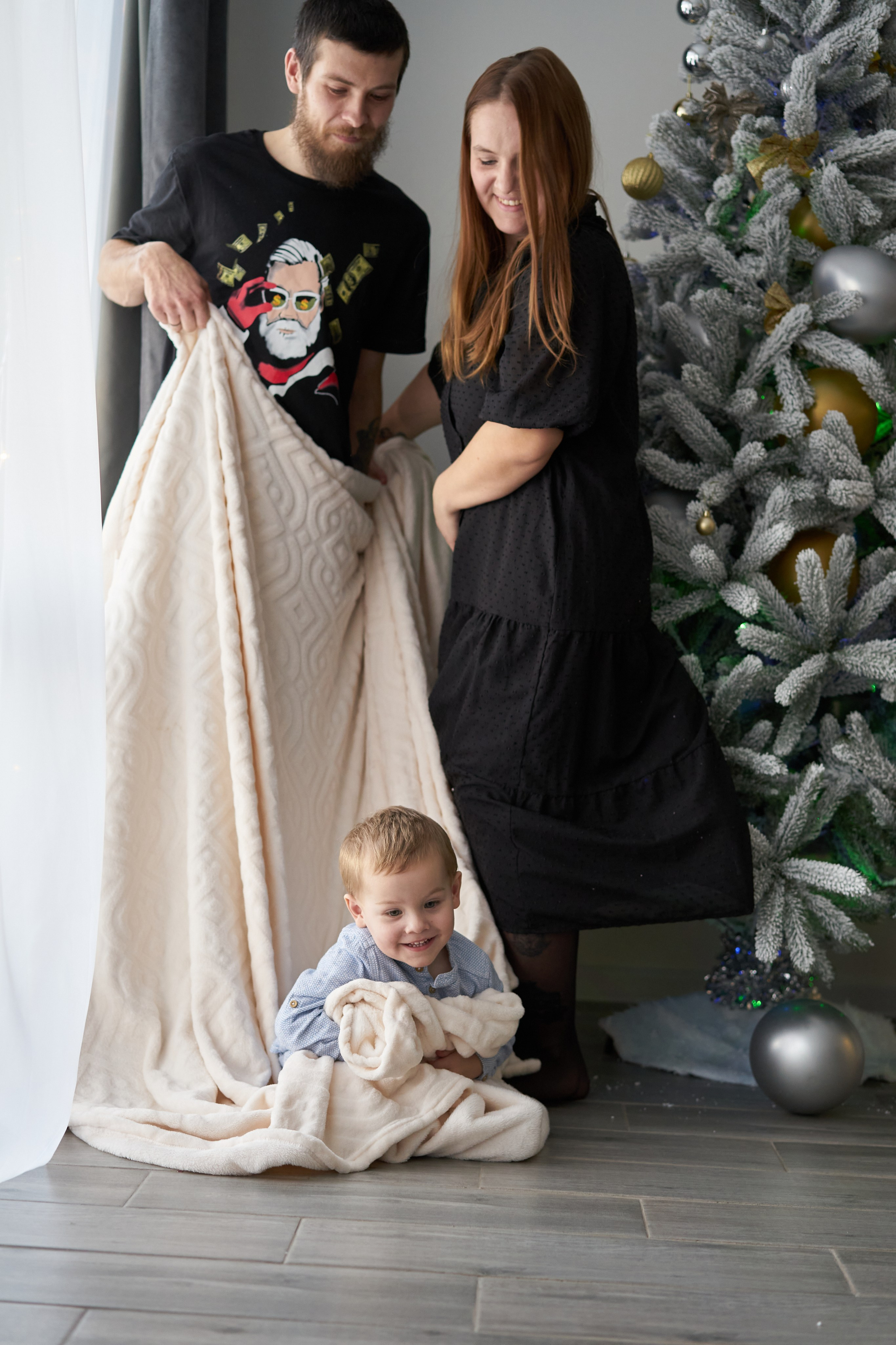 Семейная фотосессия дома. Фотограф Екатеринбург Кокшарова Александра