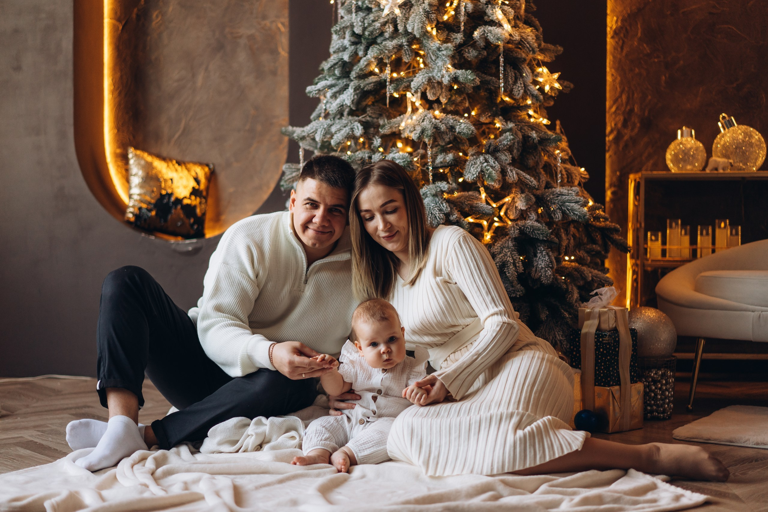 Семейная съемка в студии. Фотограф Екатеринбург Кокшарова Александра